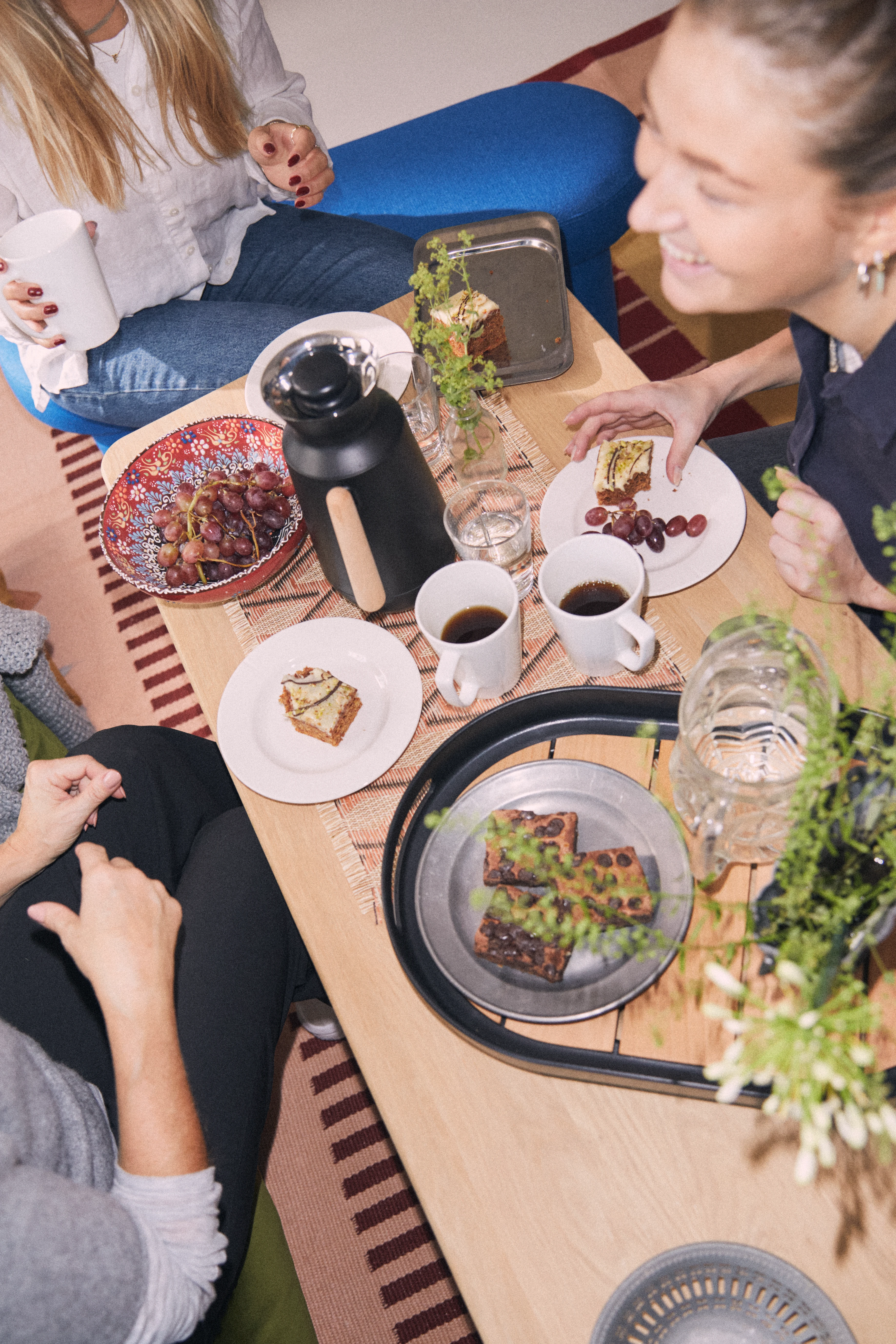 DayBreak Termokanne tall 1,0 l fra Rosendahl i fargen Sort, laget av Plast