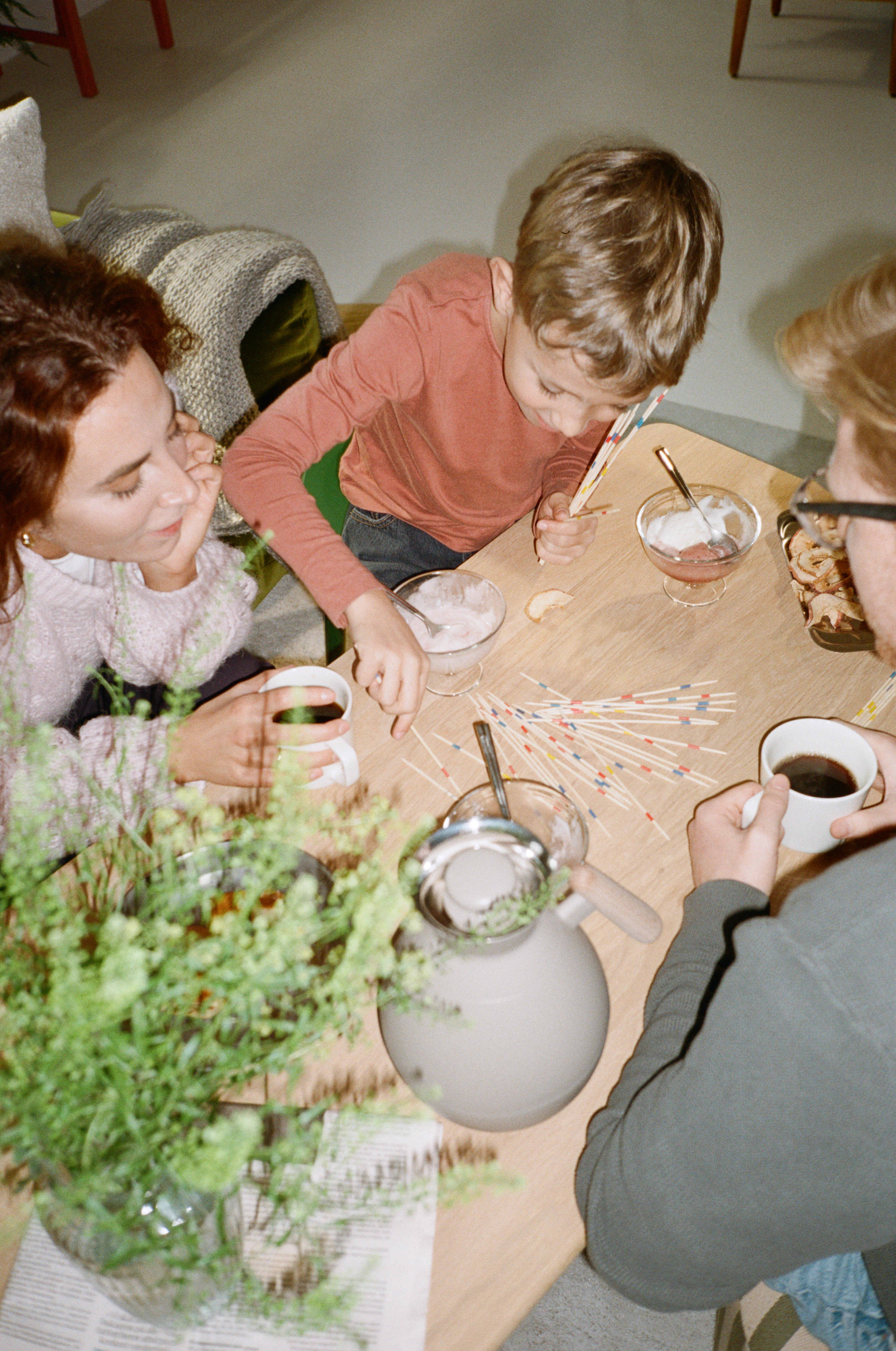 Stay warm Termokanne rund 1,0 l fra Rosendahl i fargen Sand, laget av Plast