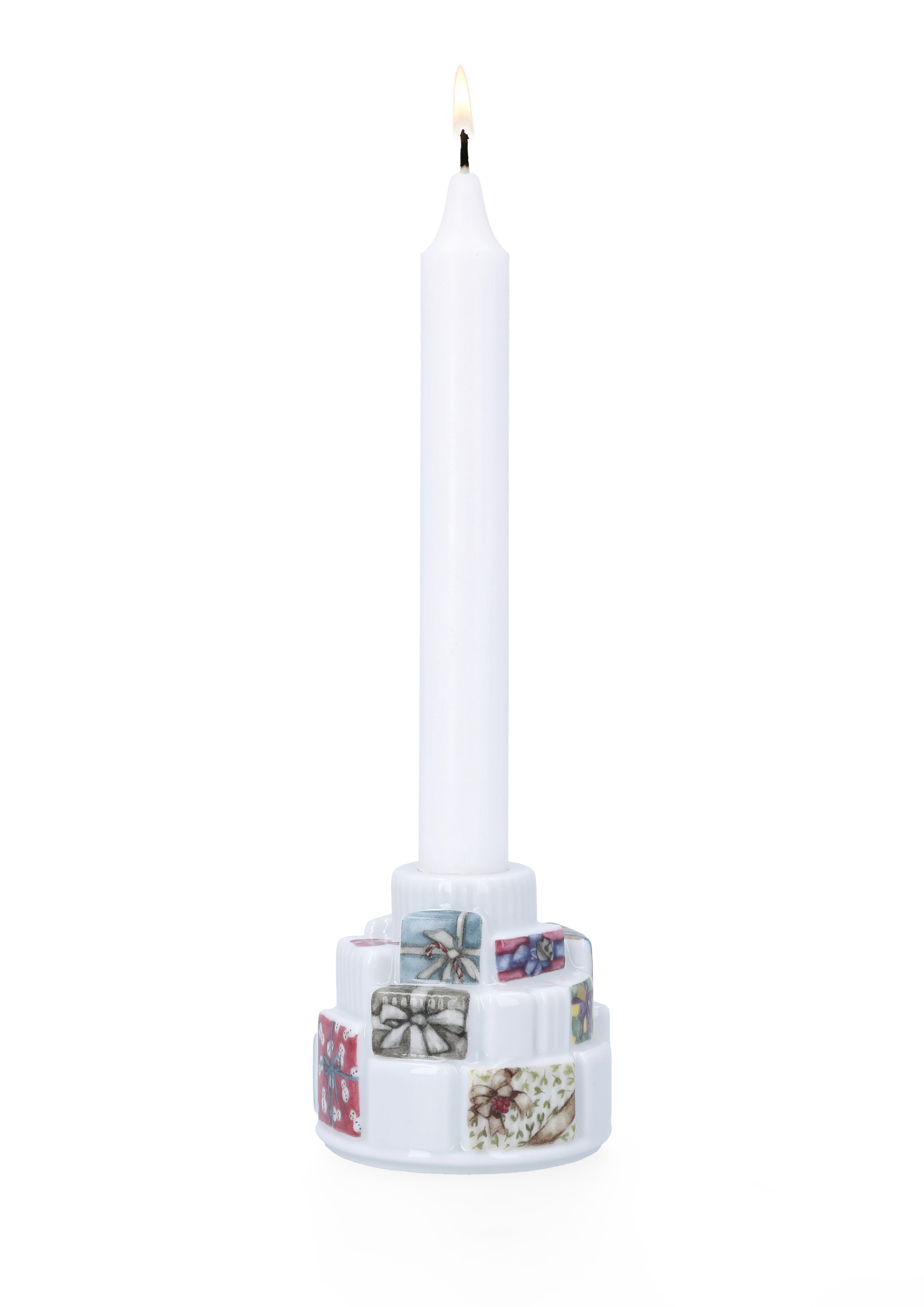 Geschenke Kerzenhalter Ø7.5 cm von Kähler in der Farbe Weiss mit Dekoration, hergestellt aus Keramik