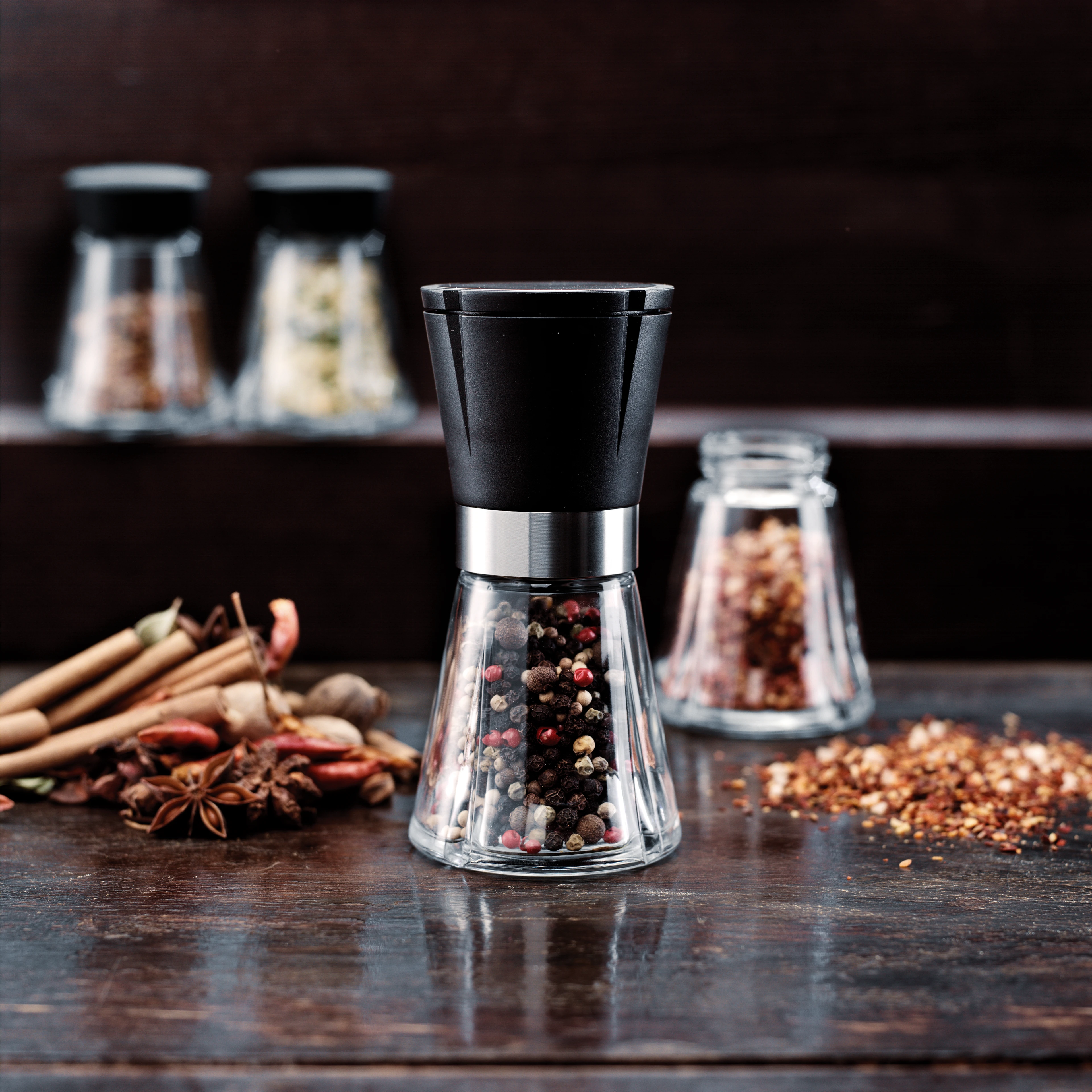 Grinder H14.5 cm from Rosendahl in Black/Steel color, made of Glass