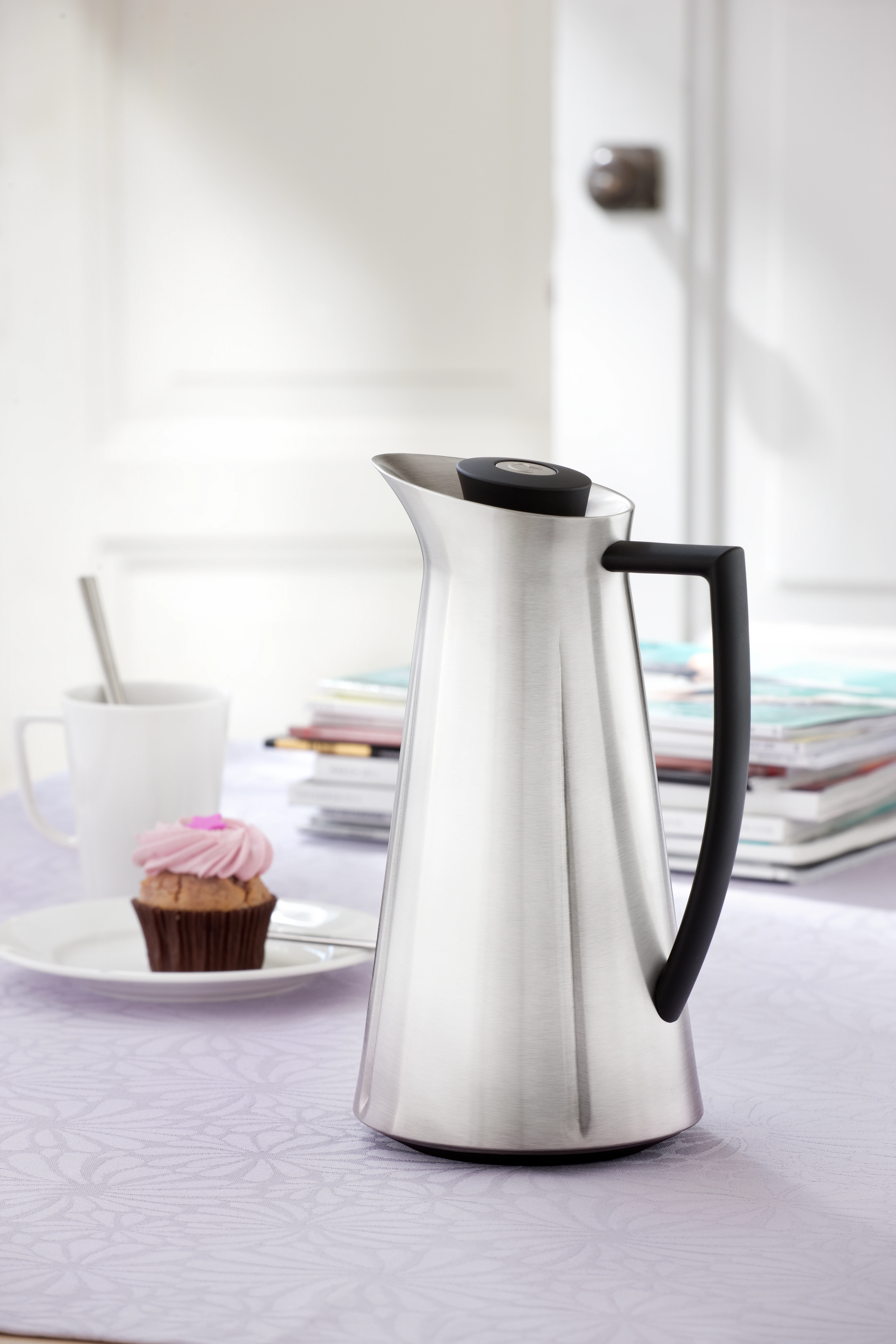 Thermos jug 1,0 l from Rosendahl in Steel color, made of Metal