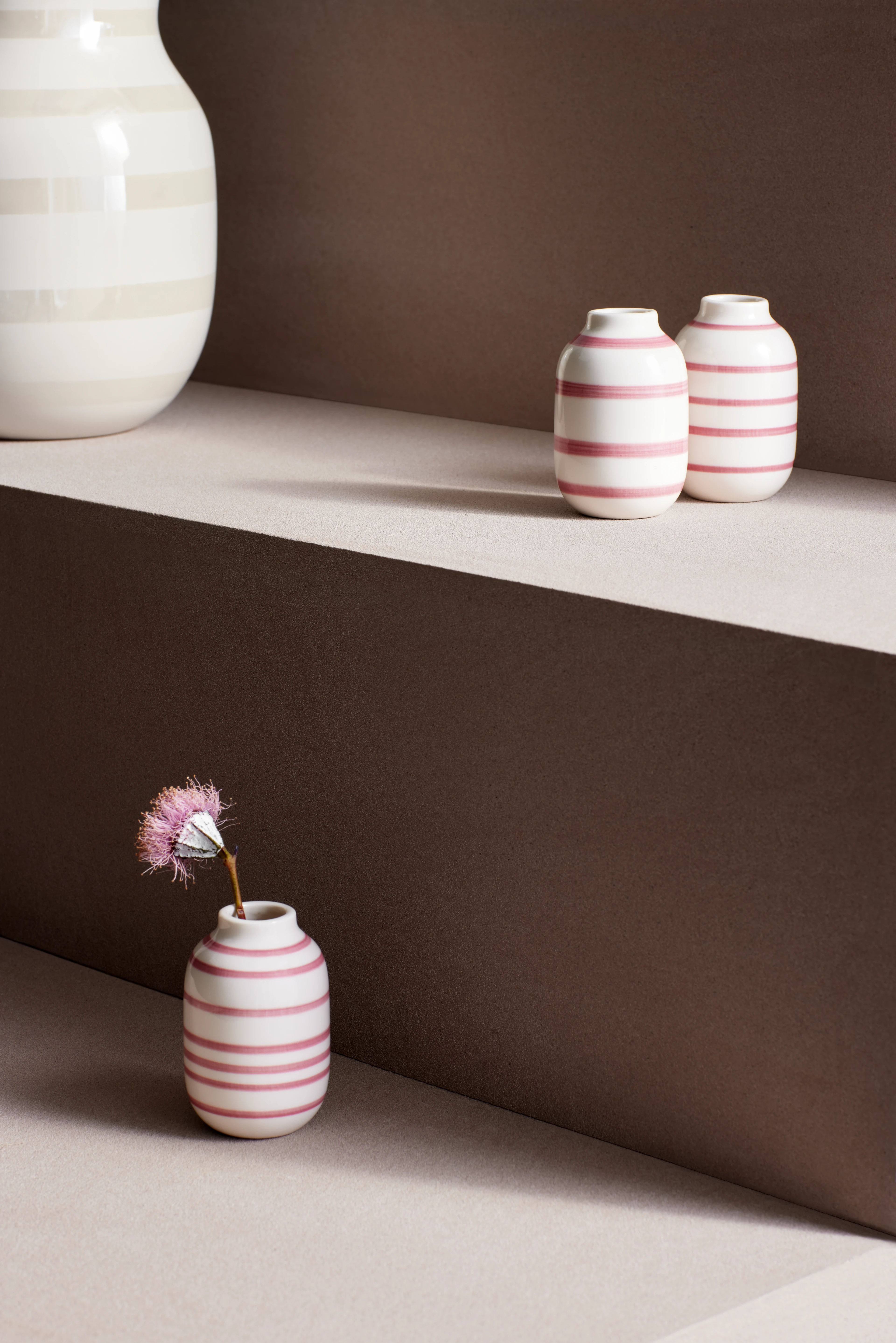 Vase miniature 3 pcs. from Kähler  in Rose color, made of Ceramics