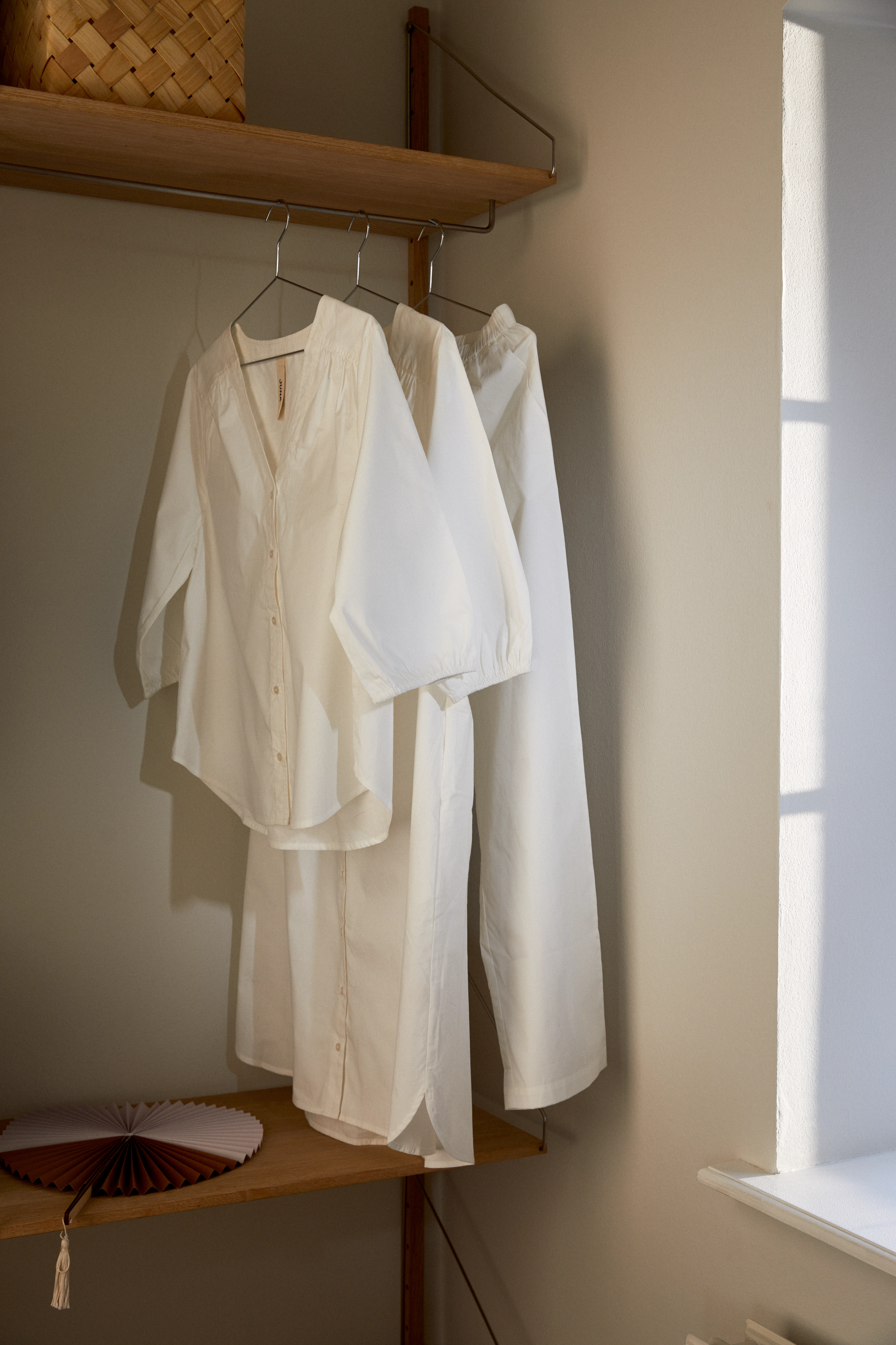 Adele shirt S/M from JUNA in White color, made of Cotton