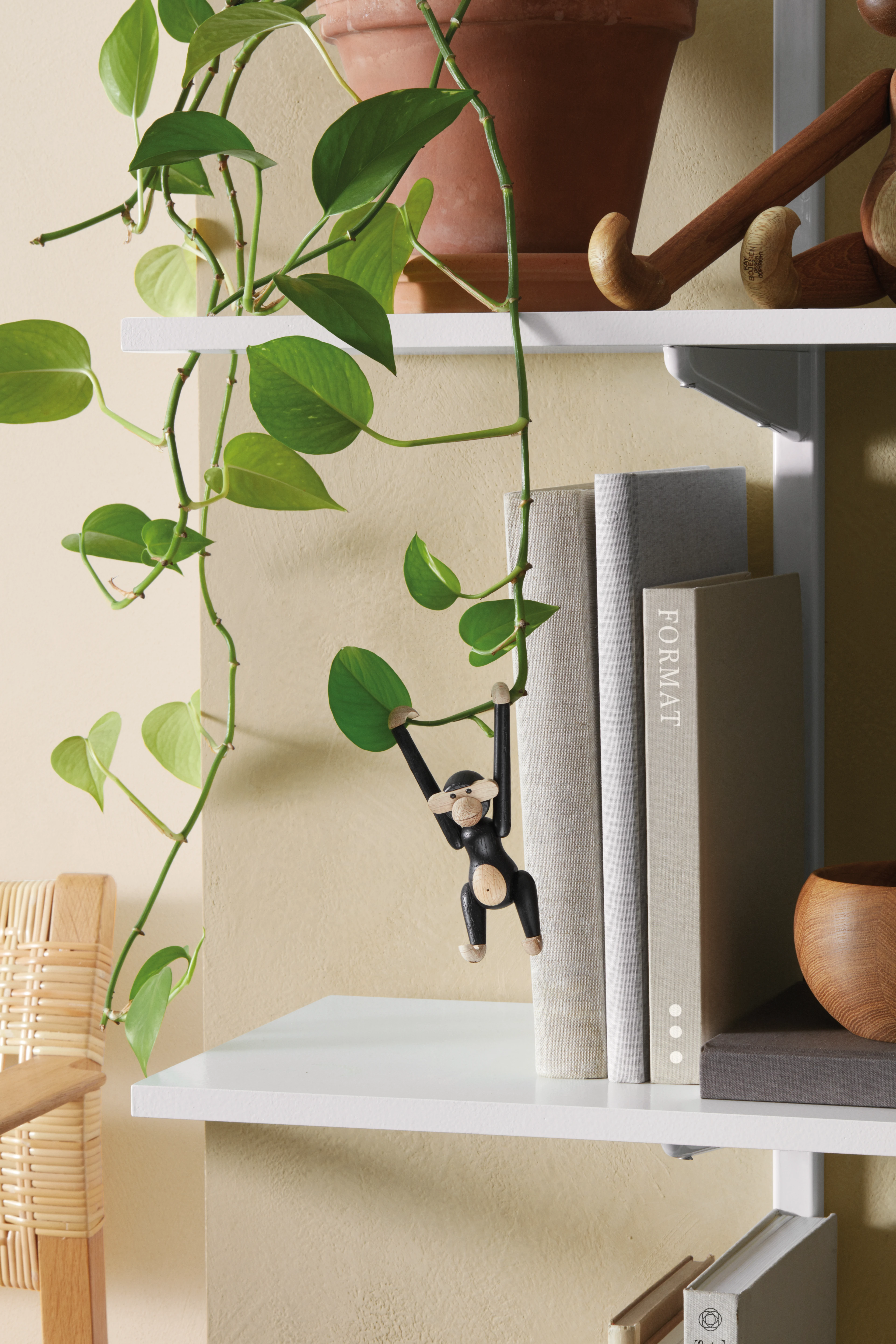 Monkey mini from Kay Bojesen in Dark stained oak color, made of Wood