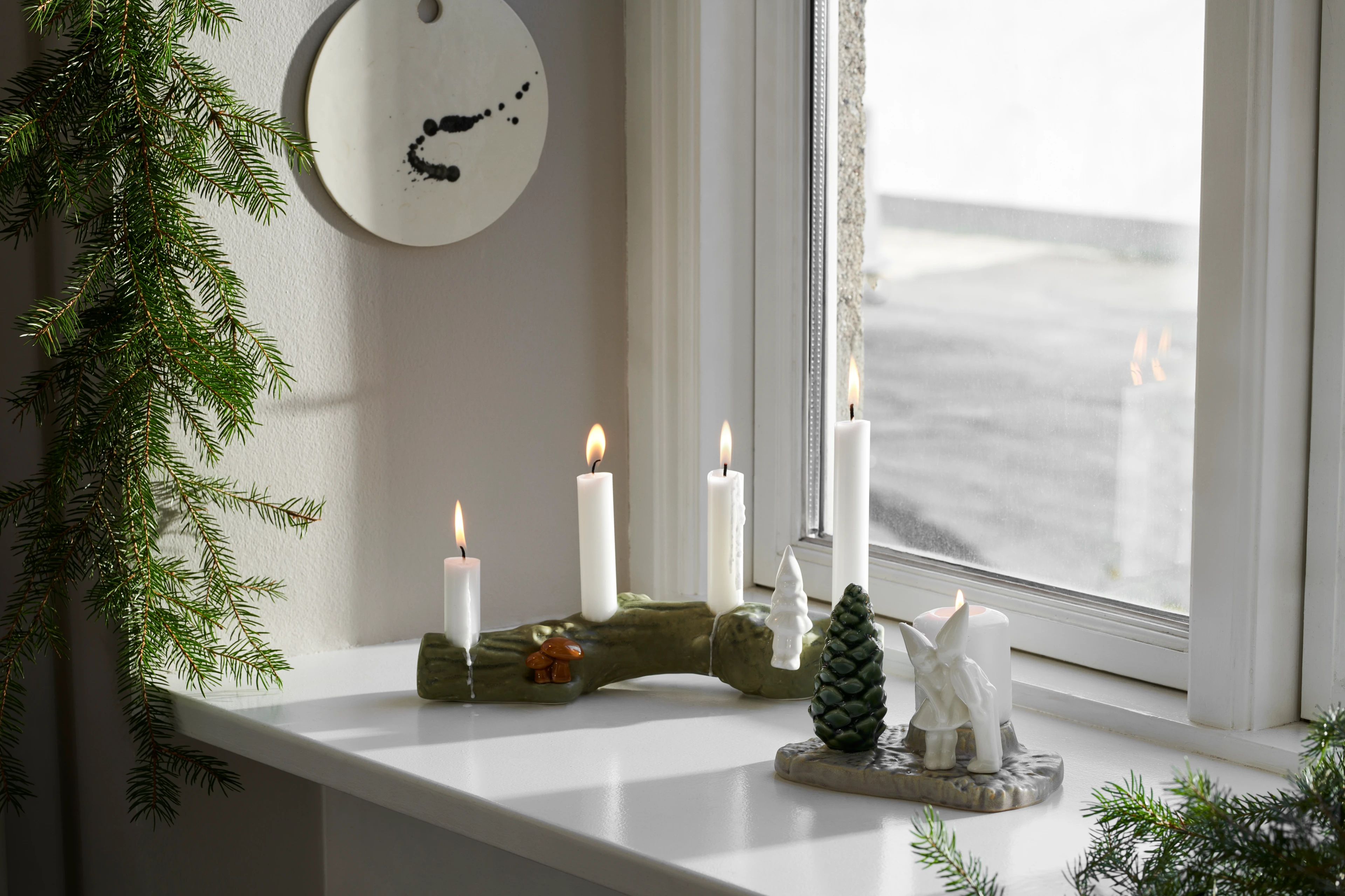 Juleadvent H10 från Kähler i färgen Vit, tillverkad av Keramik