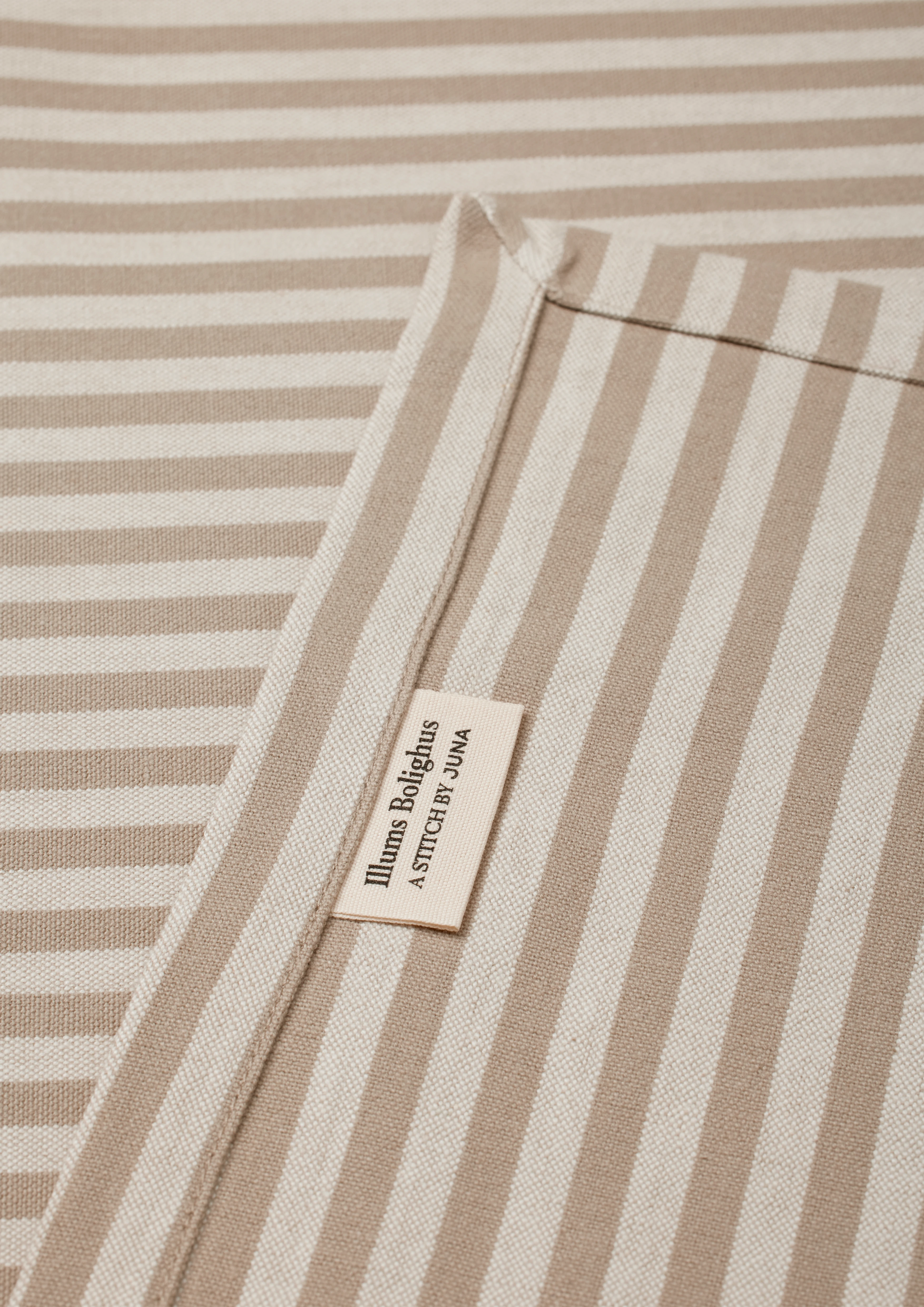 Tablecloth 150x220 cm from JUNA in Sand color, made of Cotton