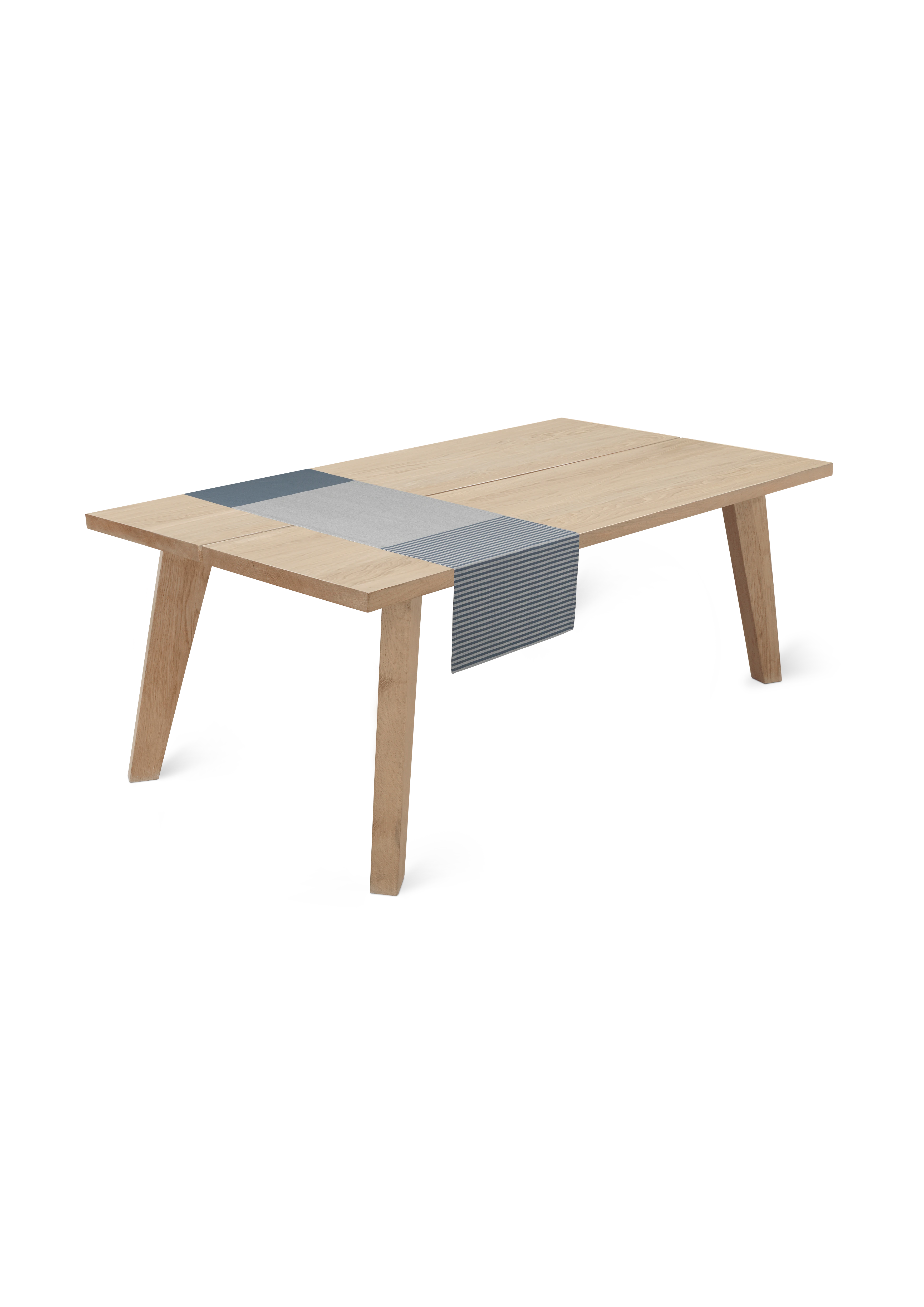 Runner 45x150 cm fra JUNA i fargen Blå, laget av Bomull