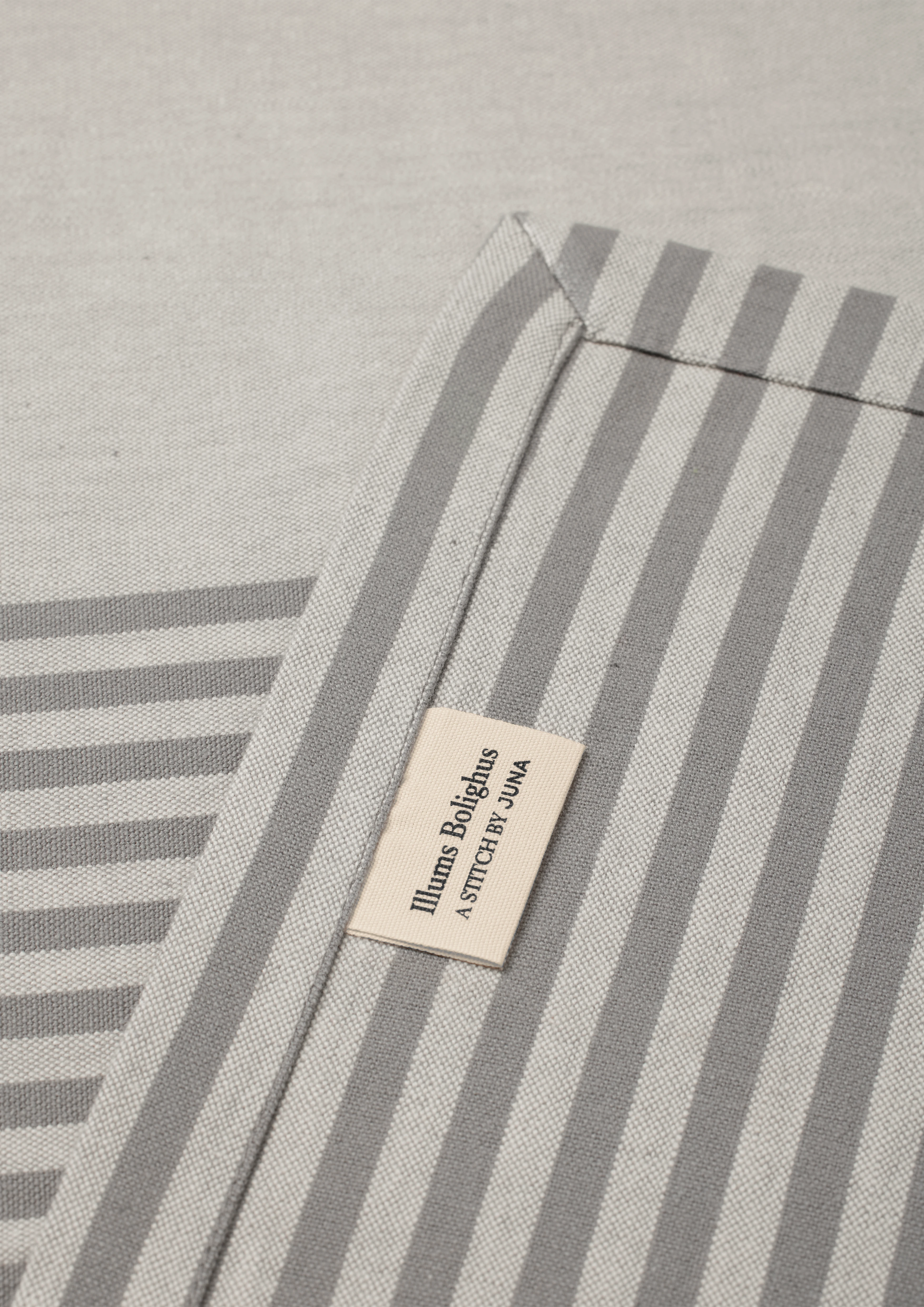 Tablecloth 150x220 cm from JUNA in Grey color, made of Cotton