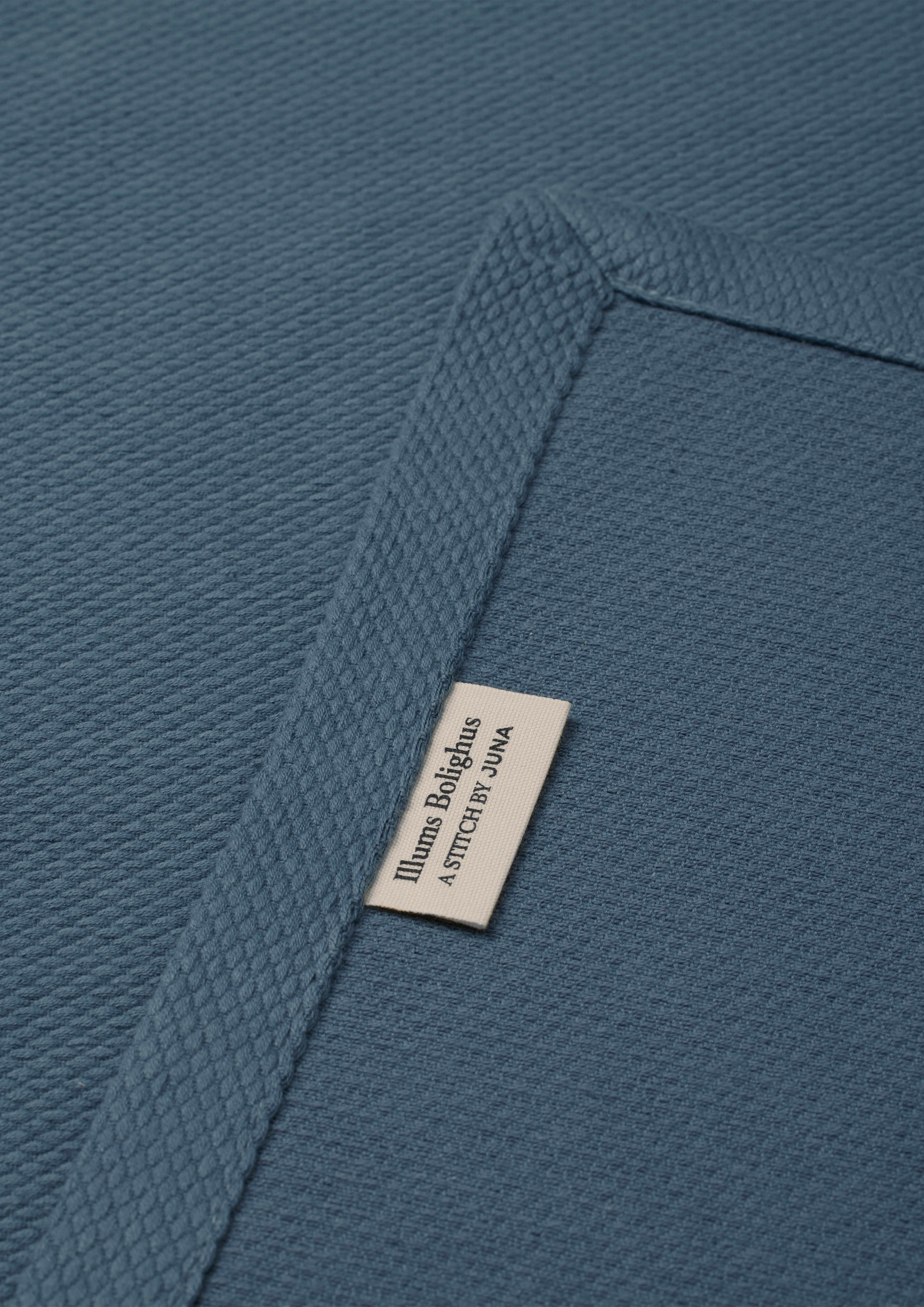 Damask tablecloth 150x220 cm from JUNA in Blue color, made of Cotton