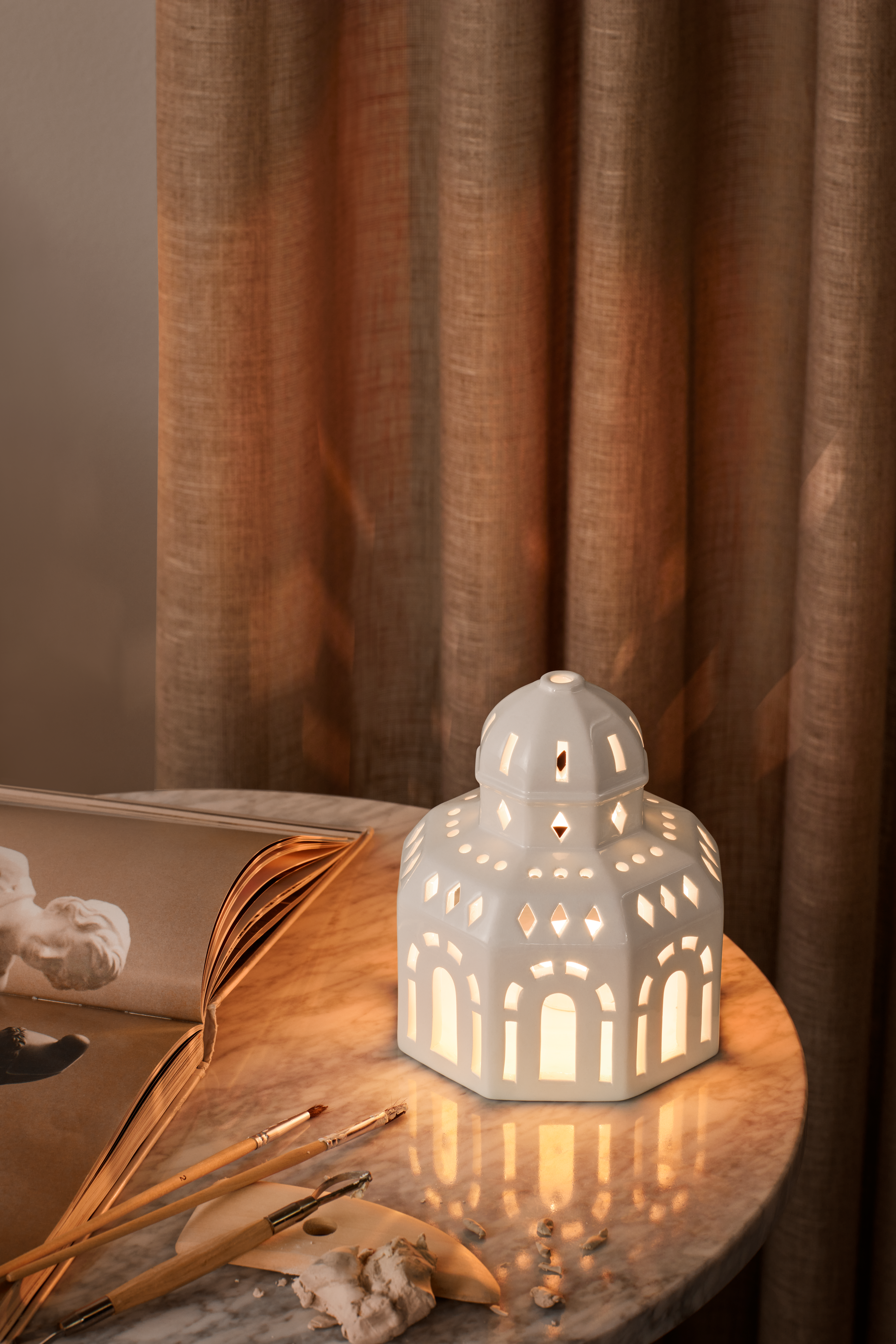 Lampada Ceramica Kähler Urbania Tivoli – Bianca, Fori Tagliati A Mano, Design Danese, Per Lumino, Casa Di Luce Elegante