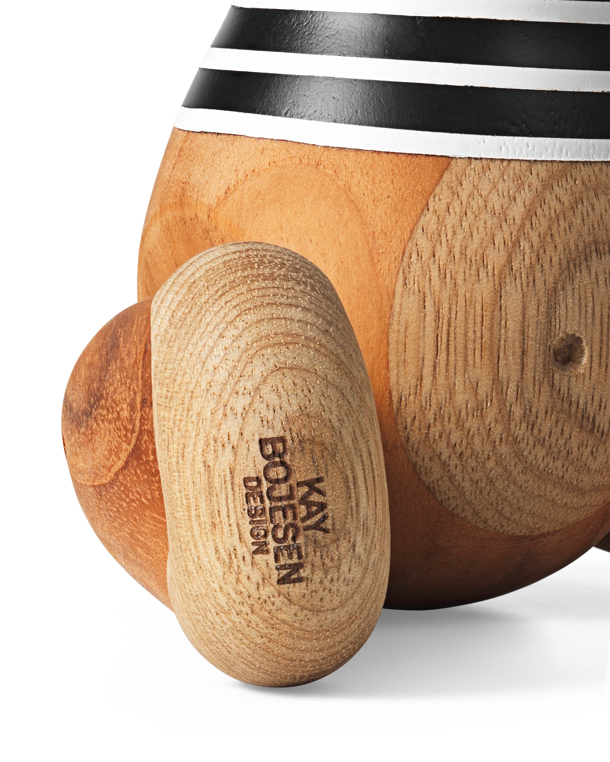 x Nørgaard paa Strøget Monkey medium from Kay Bojesen in Black/White color, made of Wood