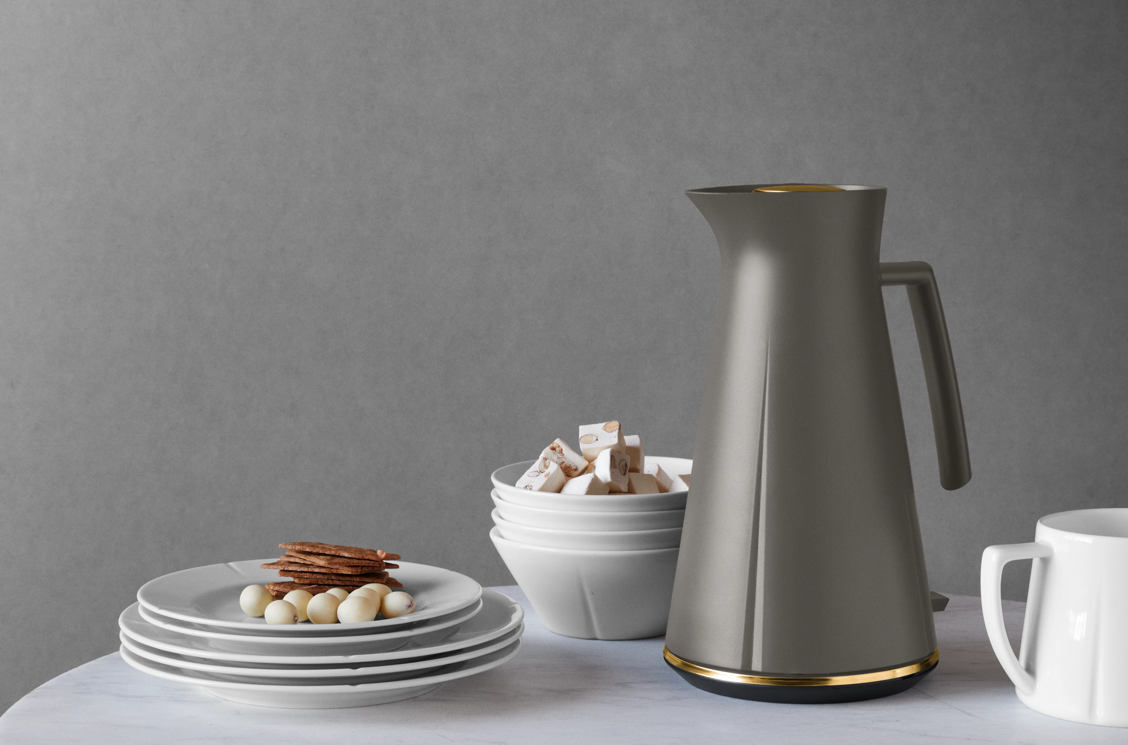 Electric kettle 1,4 l from Rosendahl in Ash/Patinated steel color, made of Plastic