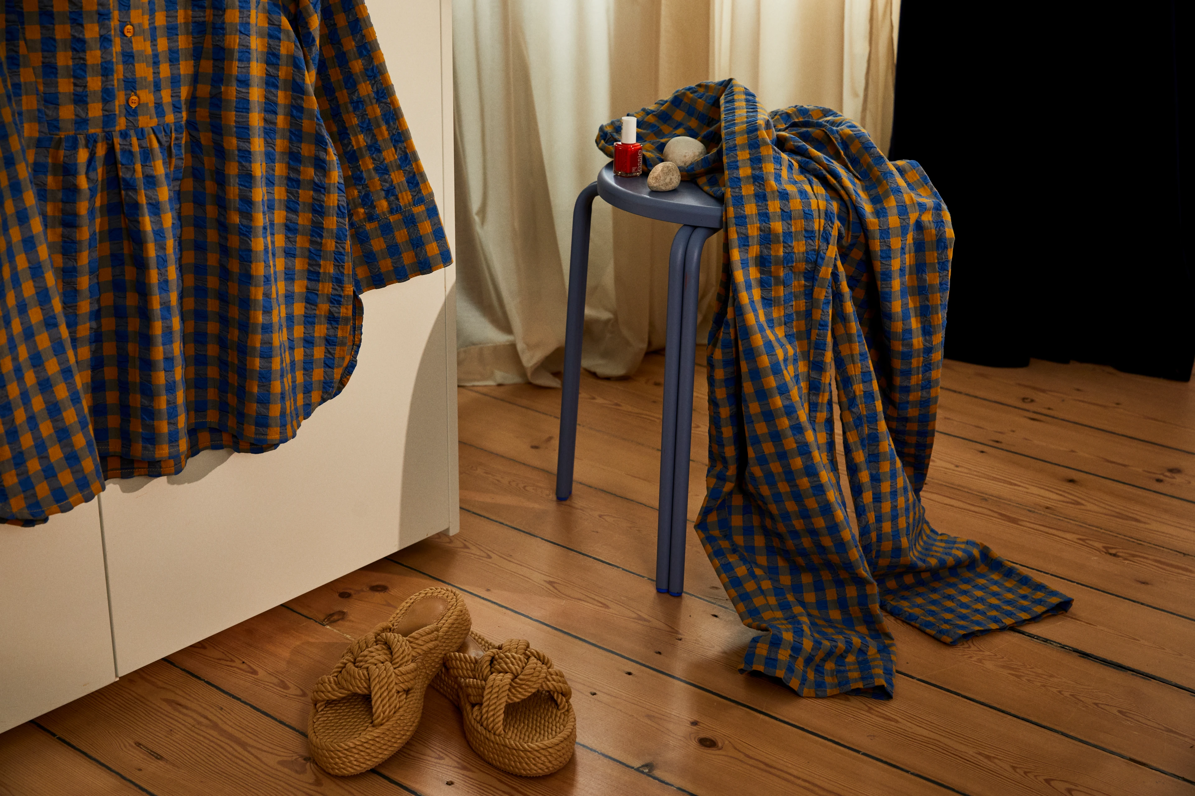 Barbara Pants M/L fra JUNA i farven Blå/Okker, lavet af Bomuld