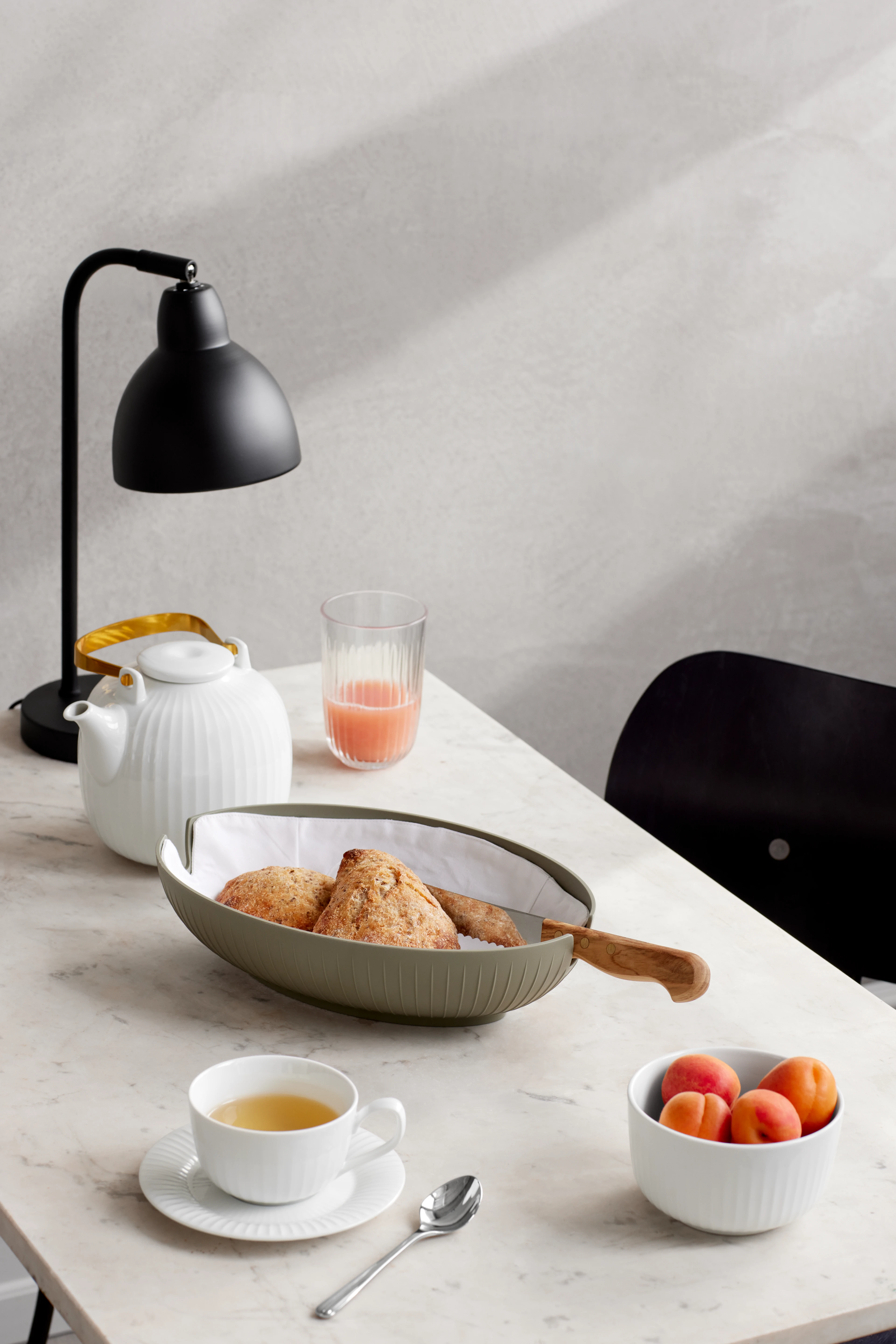 Teapot 1,2 l from Kähler  in White color, made of Ceramics