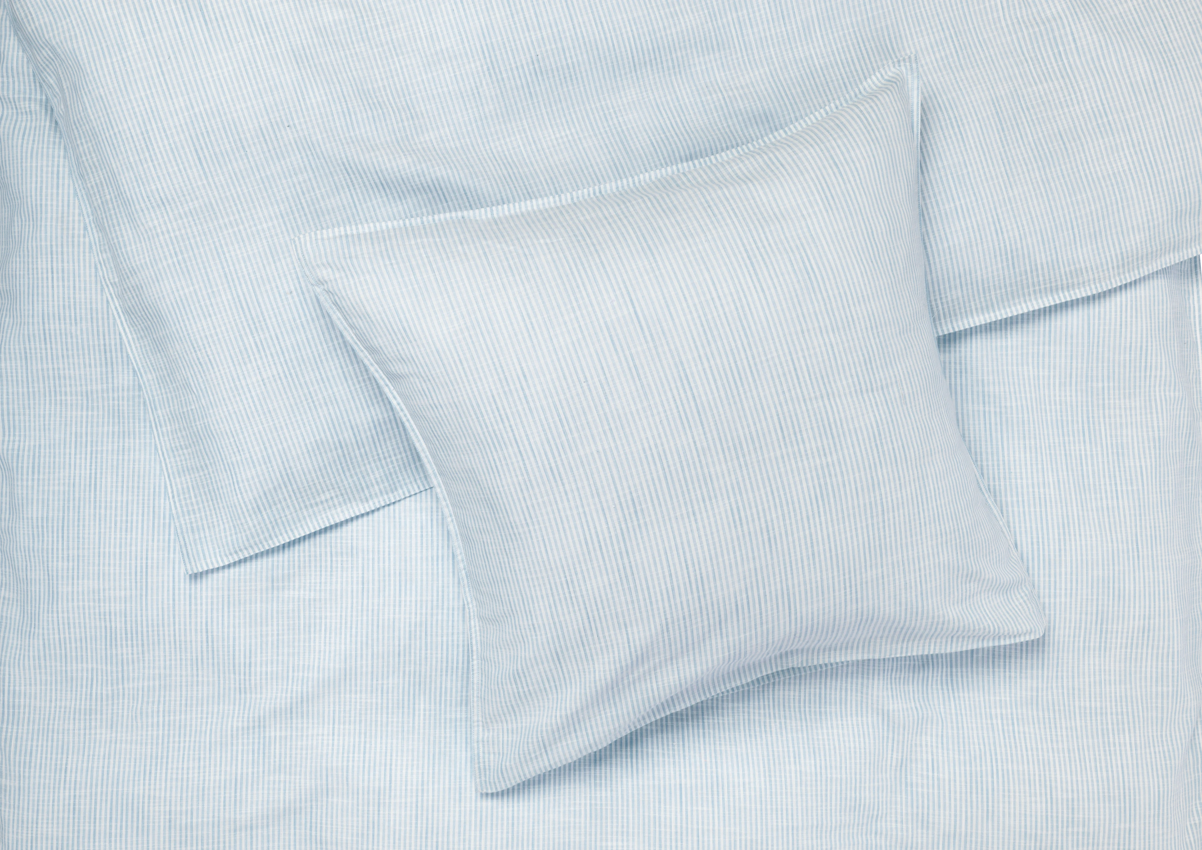 Bed linen 150x210 cm from JUNA in Light blue/White color, made of Cotton