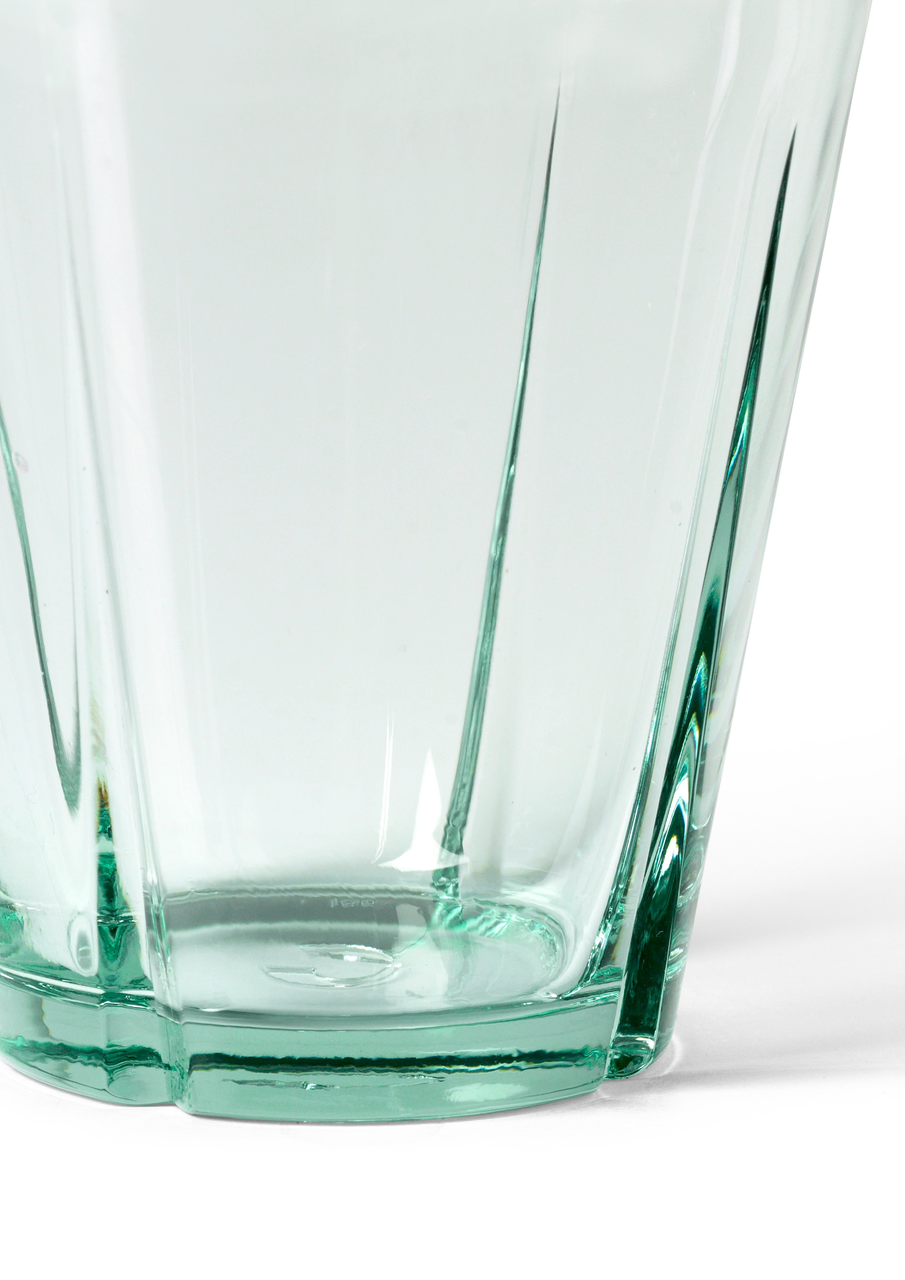 Vattenglas 26 cl 4 st. från Rosendahl i färgen Klart grönt, tillverkad av Glas