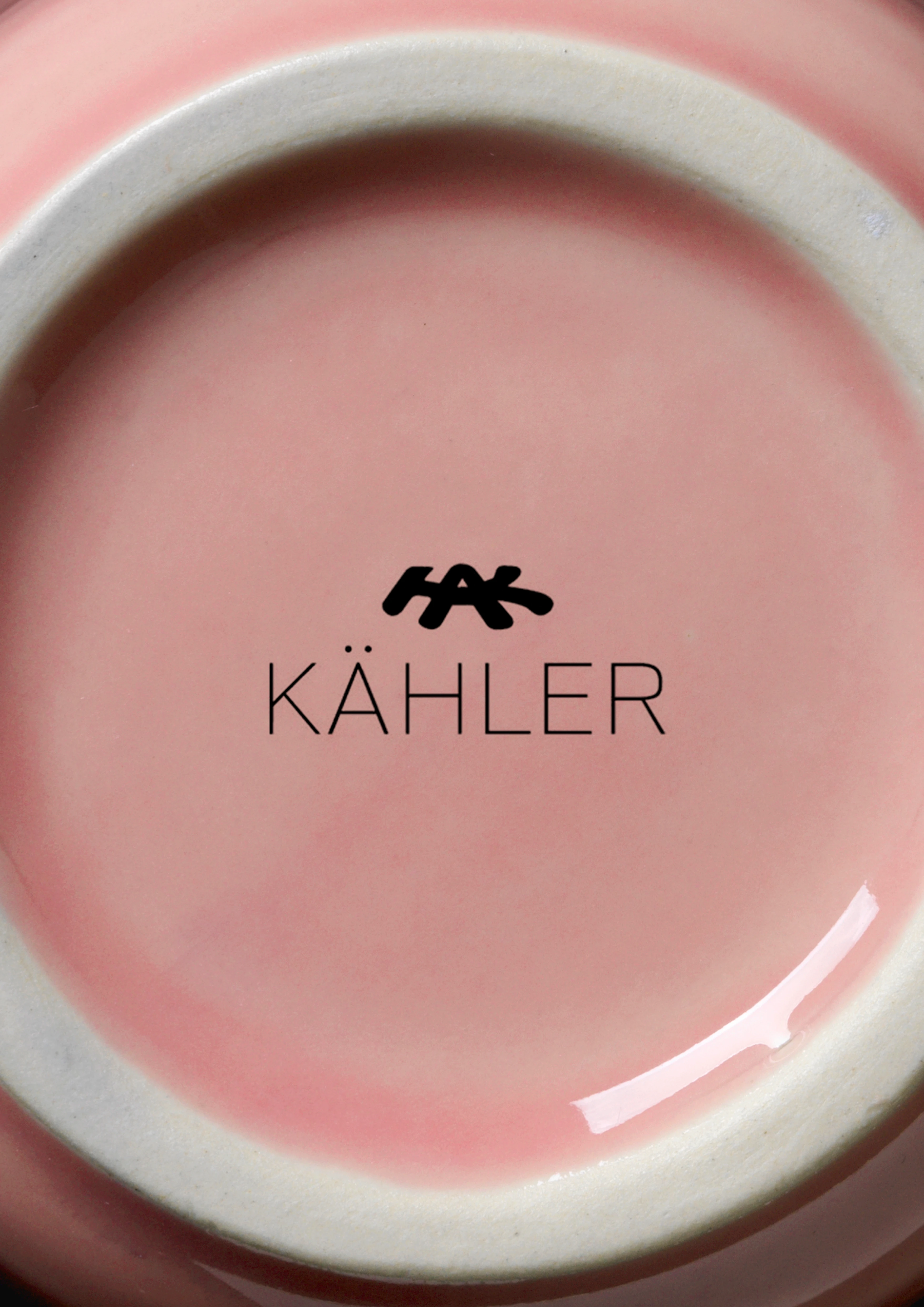 Mug with handle 33 cl from Kähler  in Apple rose color, made of Ceramics