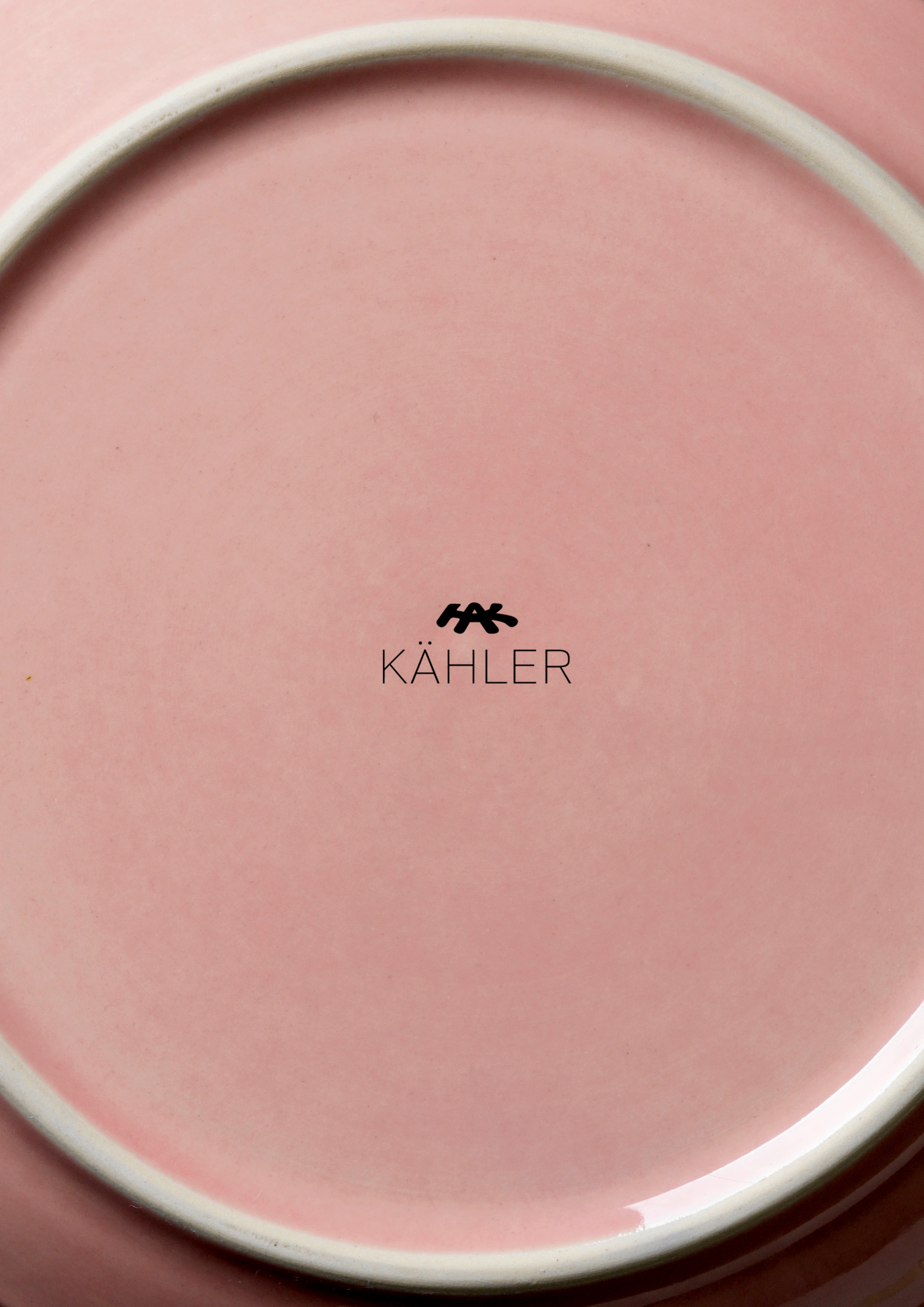 Plate Ø19 cm from Kähler  in Apple rose color, made of Ceramics