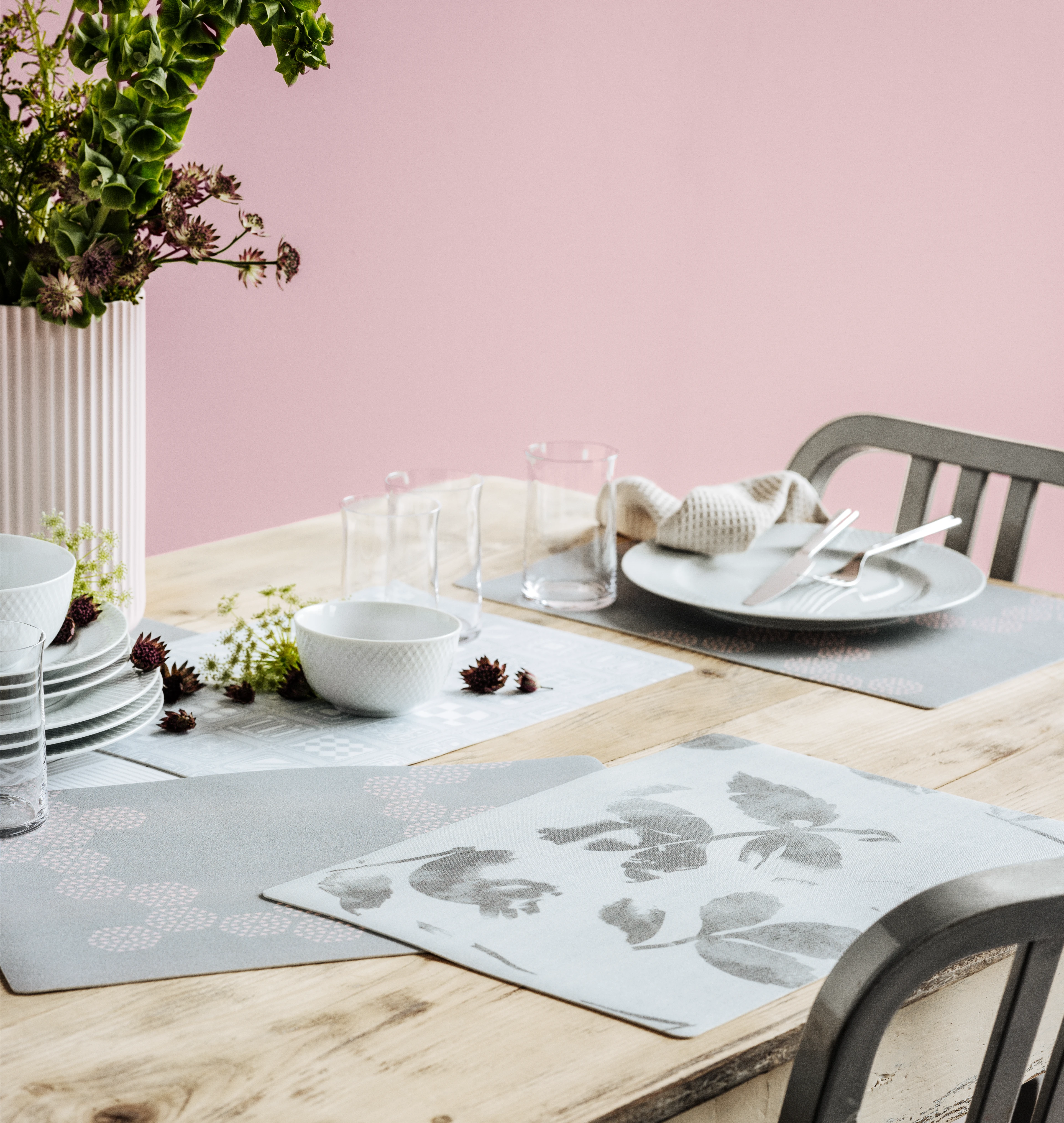 Place mat 43x30 cm from JUNA in Grey color, made of Cotton blend