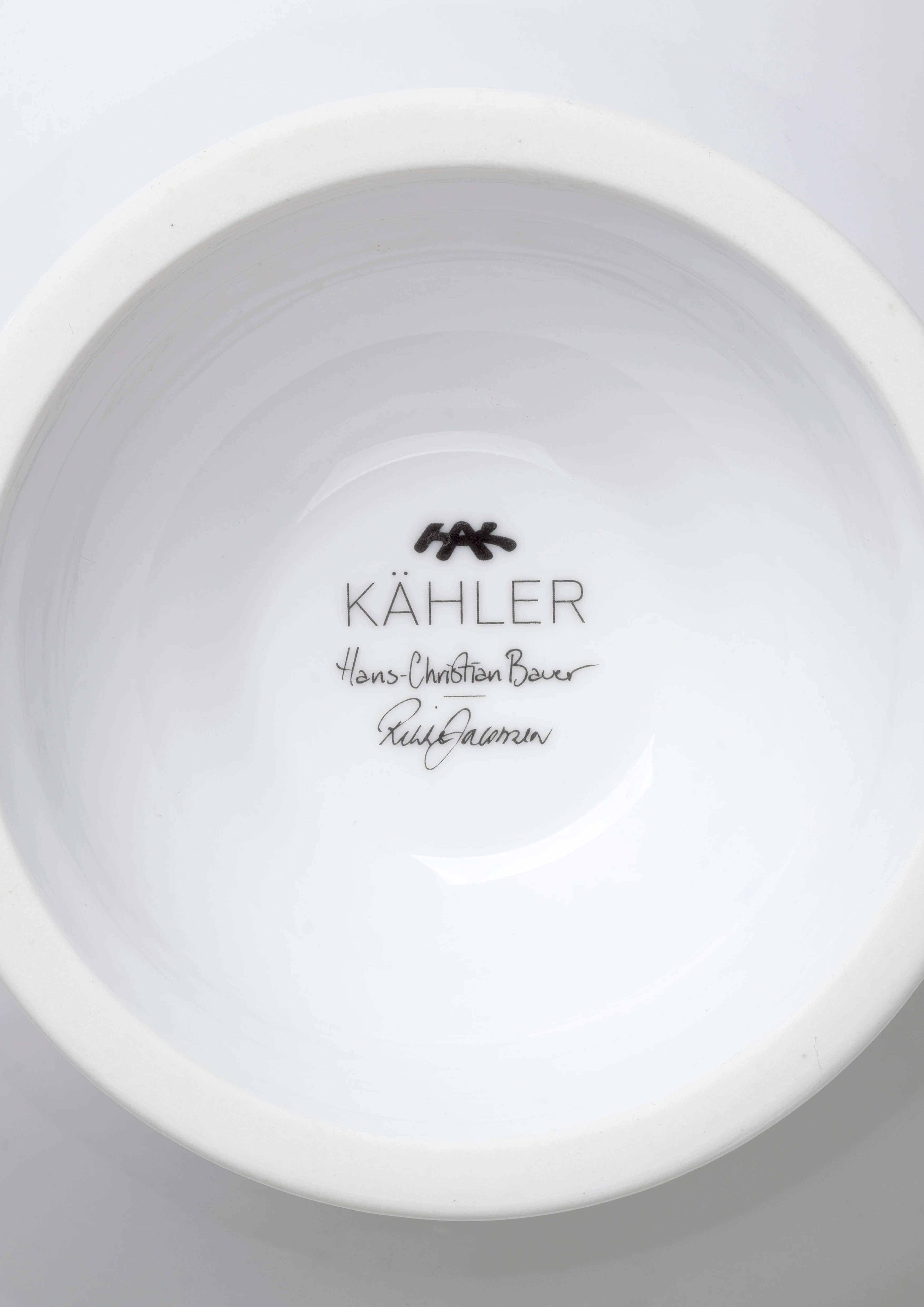 Opsats Ø16 cm fra Kähler i farven Hvid m. deko, lavet af Keramik