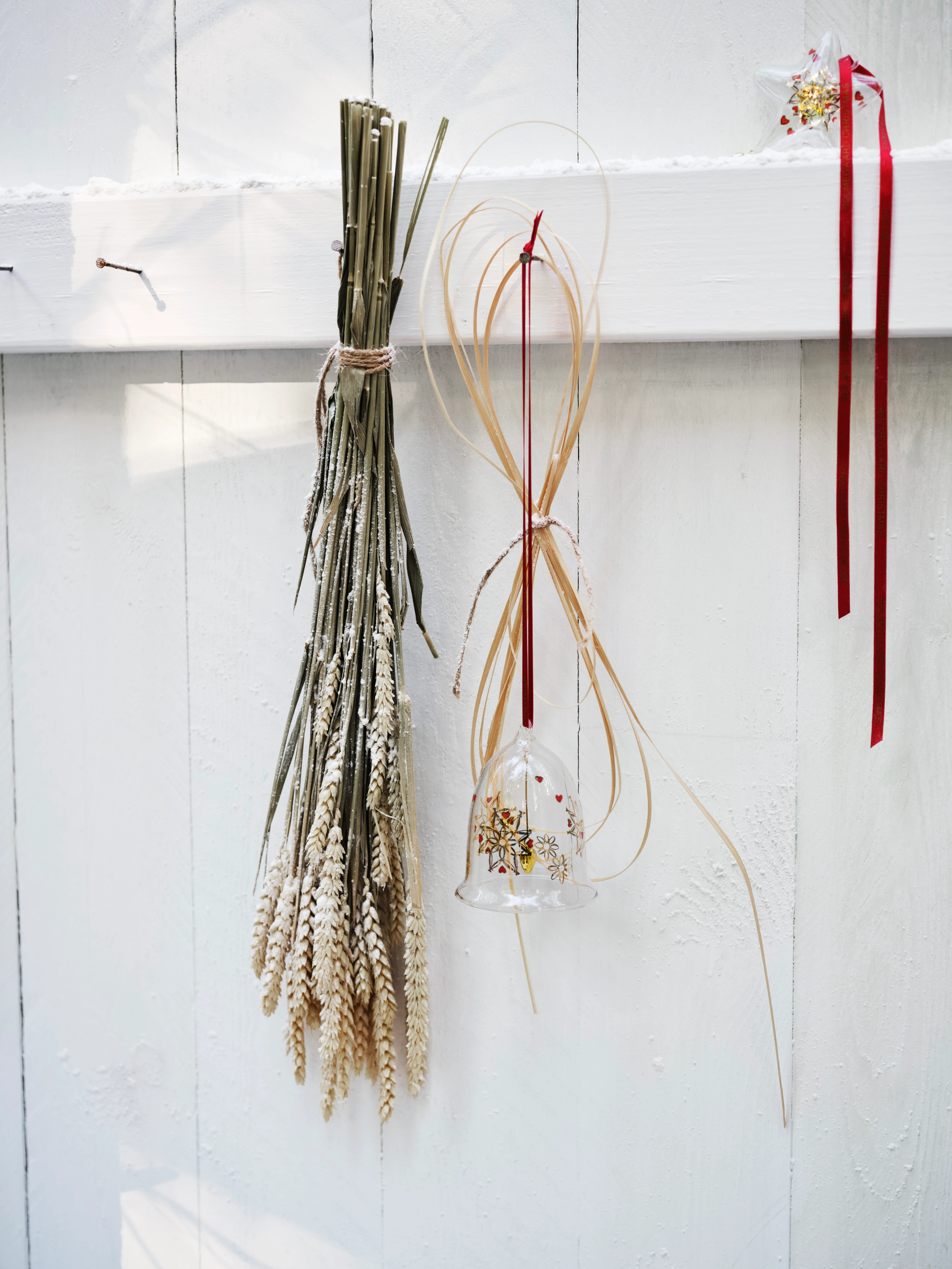 Annual Christmas Bell 2021 small from Holmegaard in Clear color, made of Glass