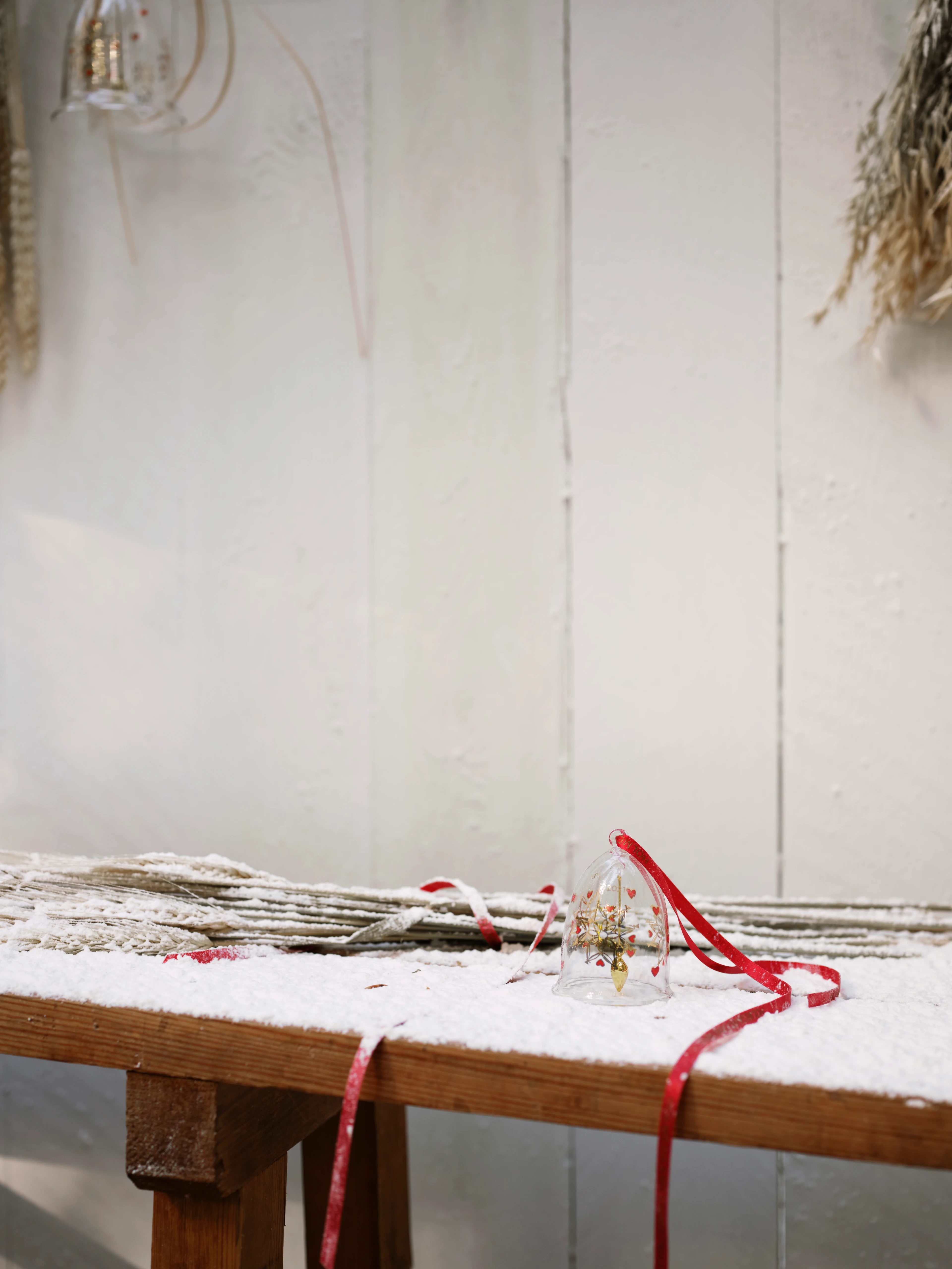 Årets juleklokke 2021 stor fra Holmegaard i farven Klar, lavet af Glas