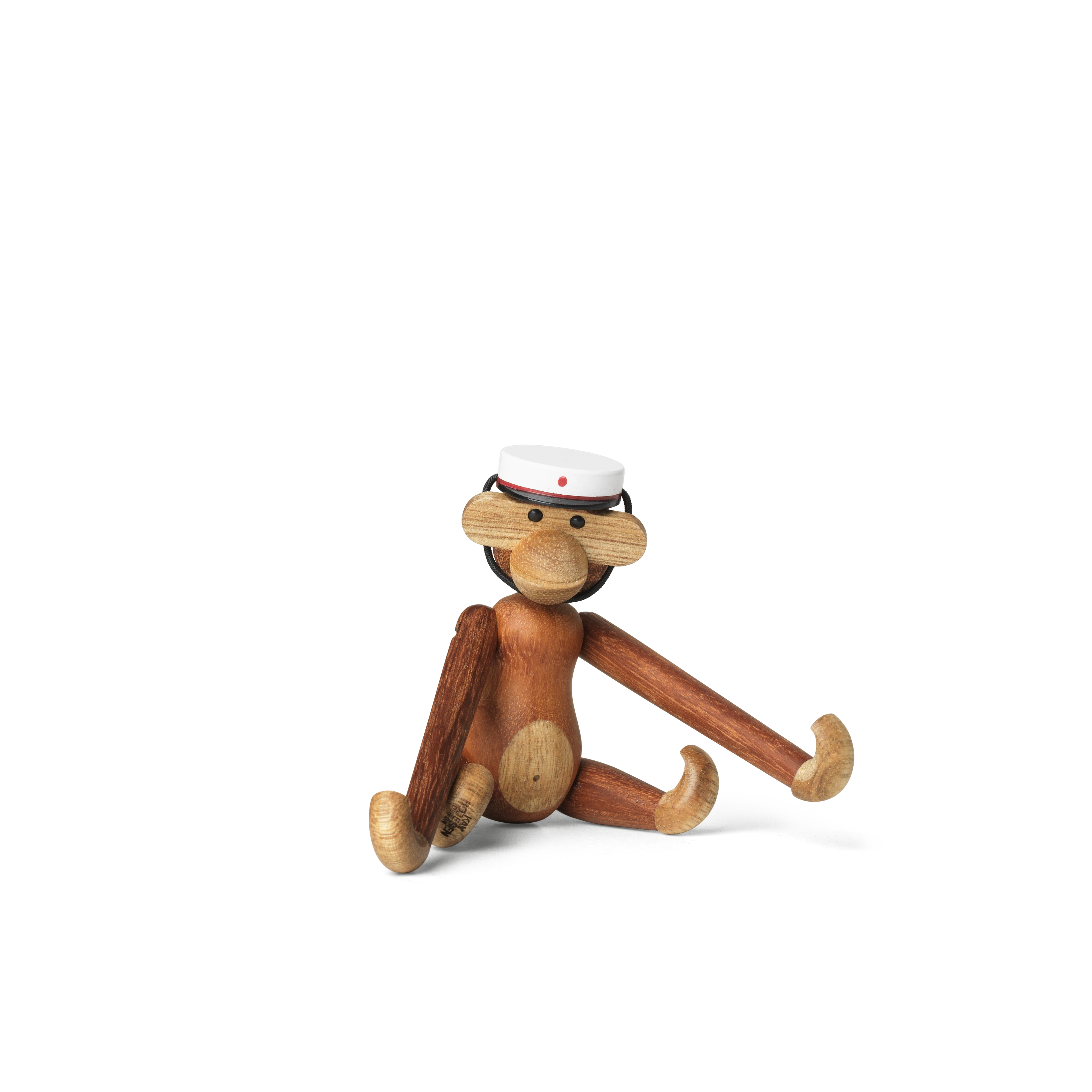 Student’s cap mini from Kay Bojesen in Red color, made of Wood