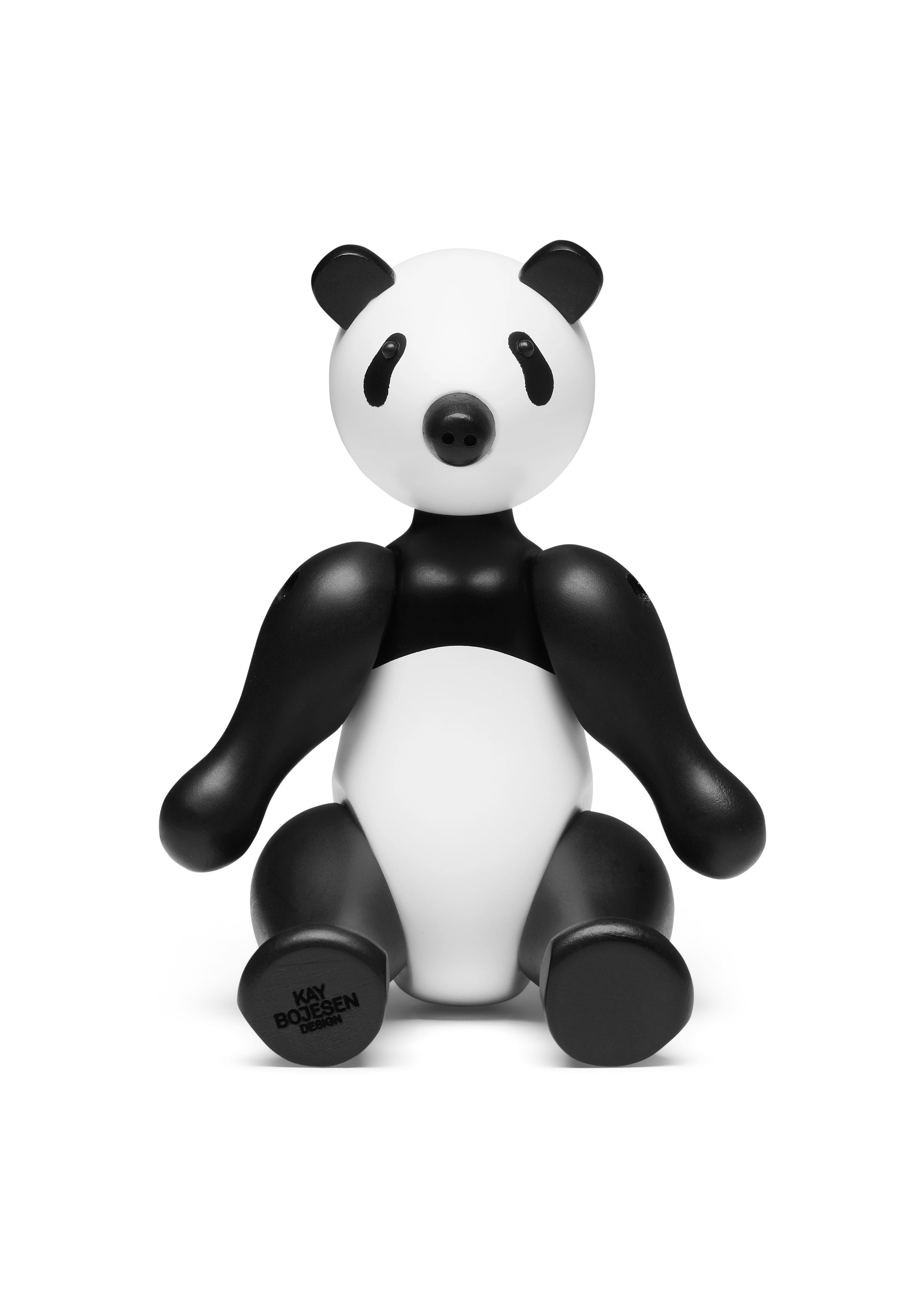 Panda WWF 2019 liten från Kay Bojesen i färgen Svart/Vit, tillverkad av Trä