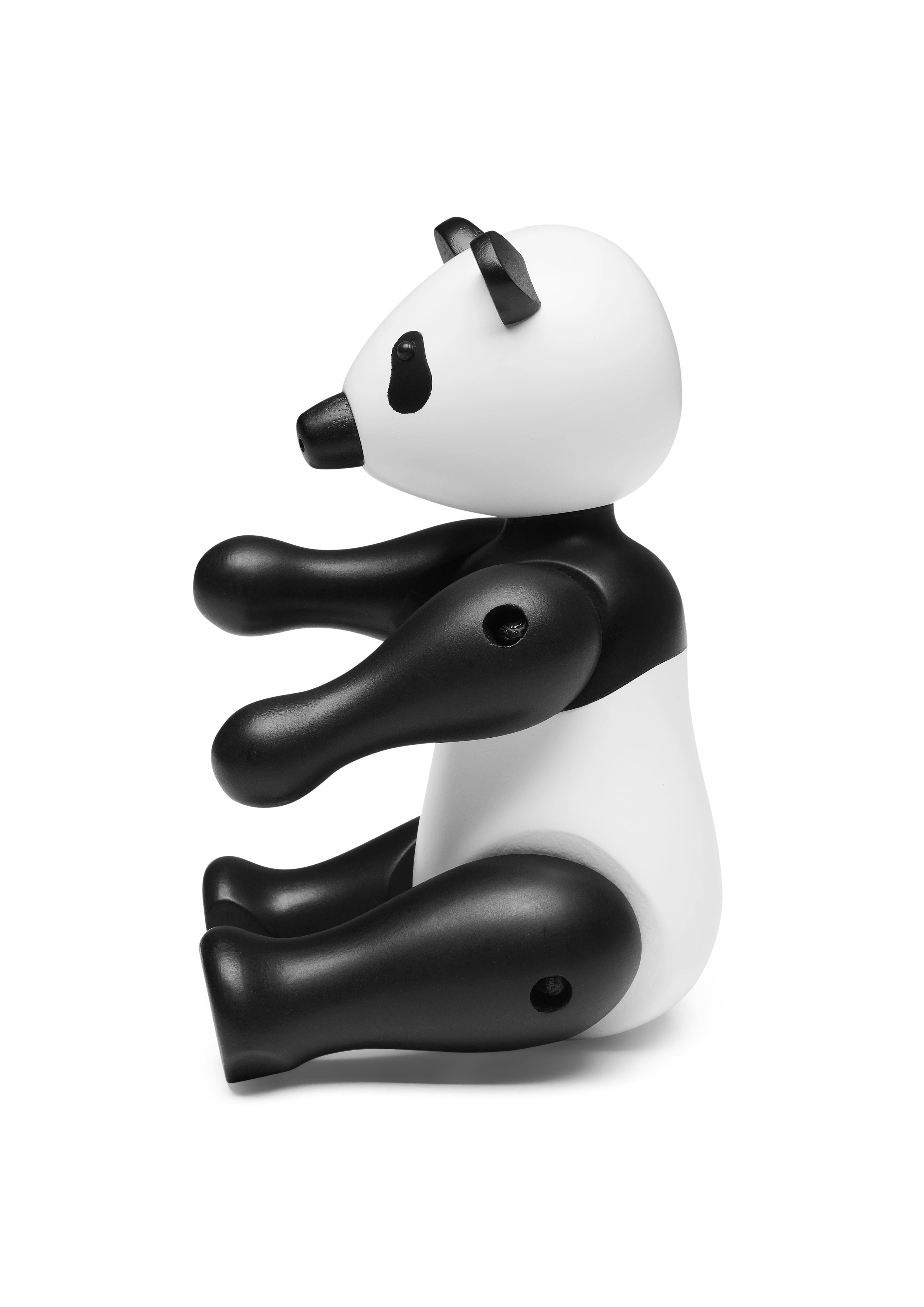 Panda WWF 2019 liten från Kay Bojesen i färgen Svart/Vit, tillverkad av Trä
