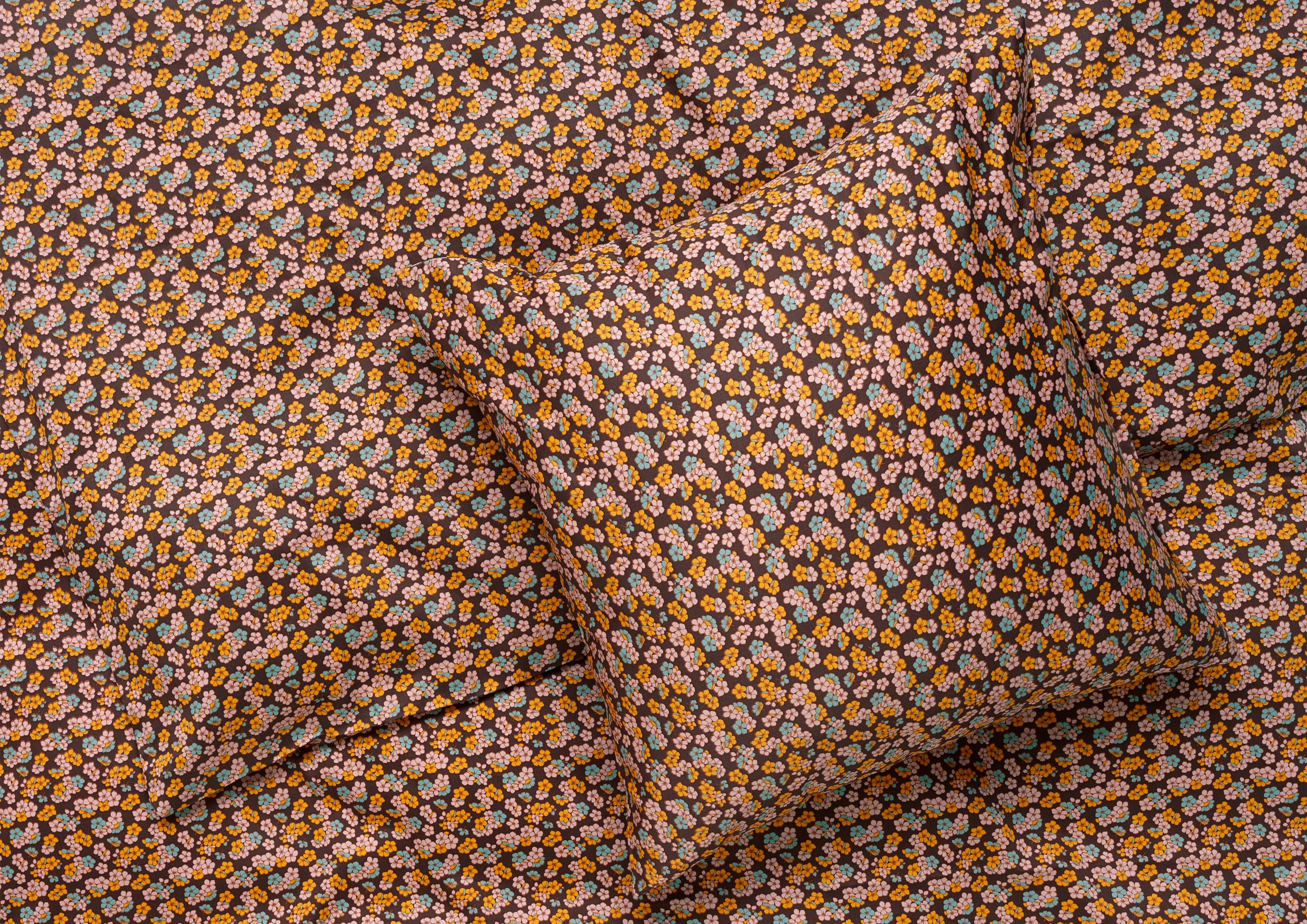 Bed linen 150x210 cm from JUNA in Chocolate color, made of Cotton sateen