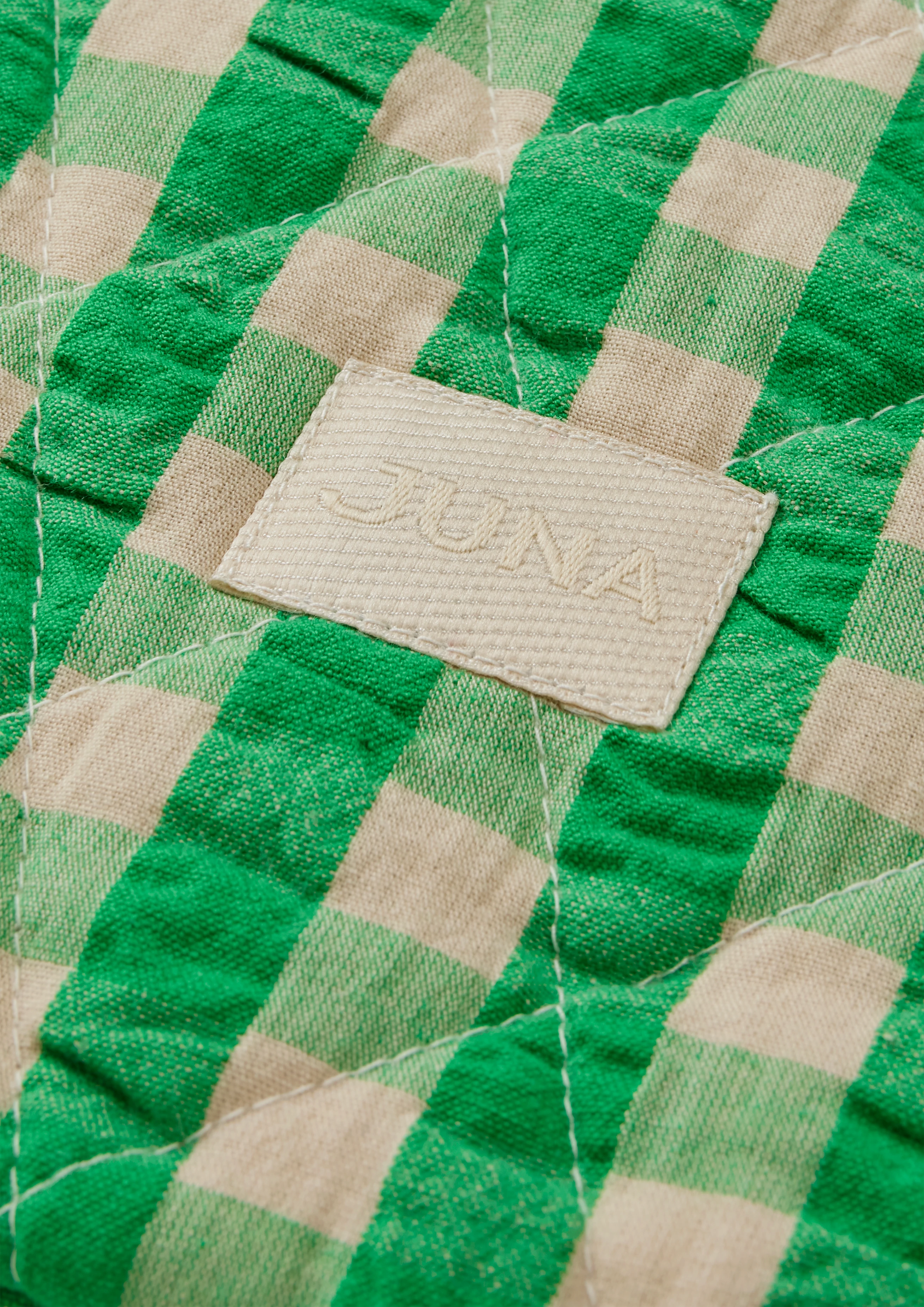 Olivia computer sleeve 36x25.5 cm fra JUNA i fargen Grønn/Sand, laget av Bomull