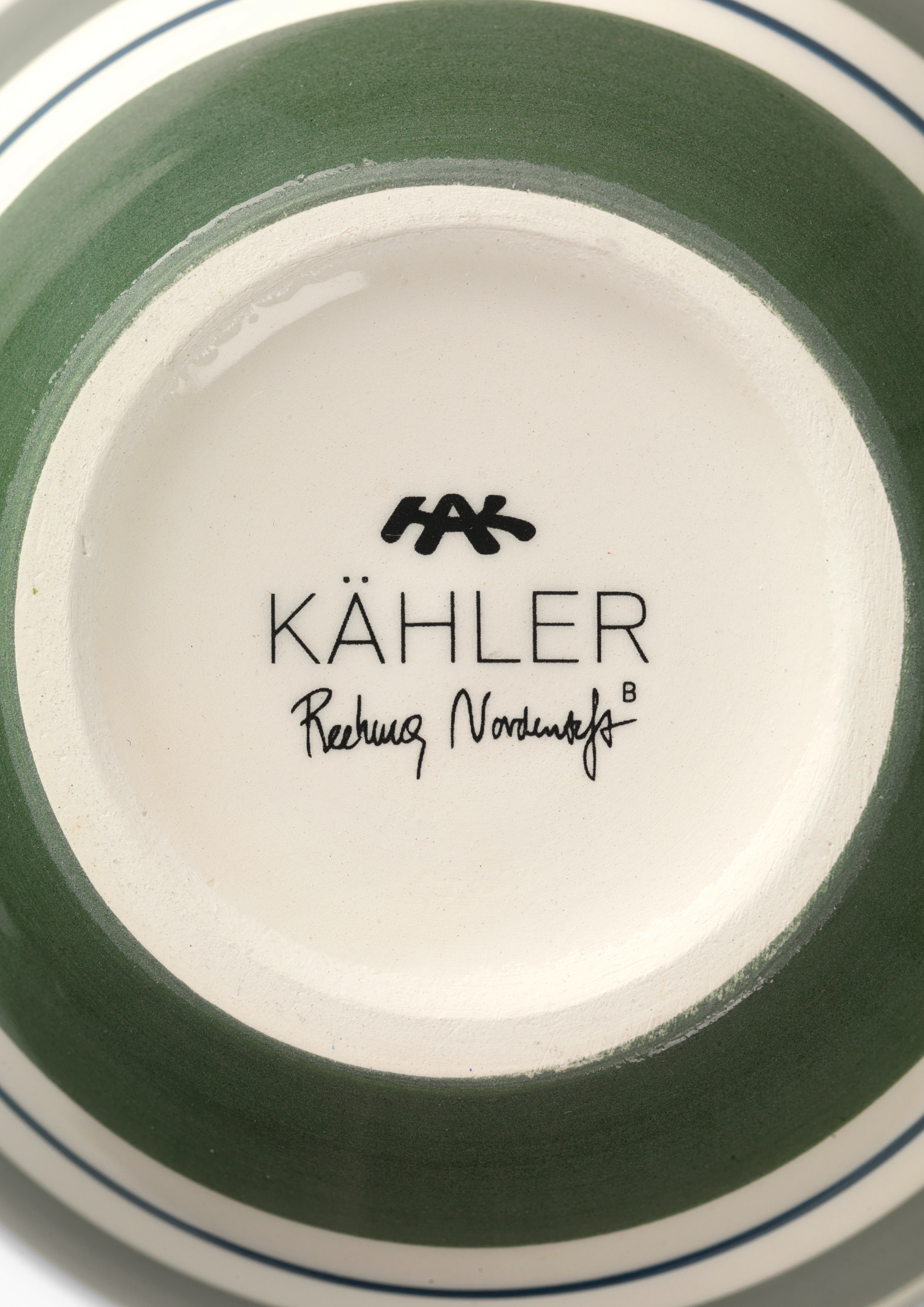 Vas H14.5 cm från Kähler i färgen Grön, tillverkad av Keramik