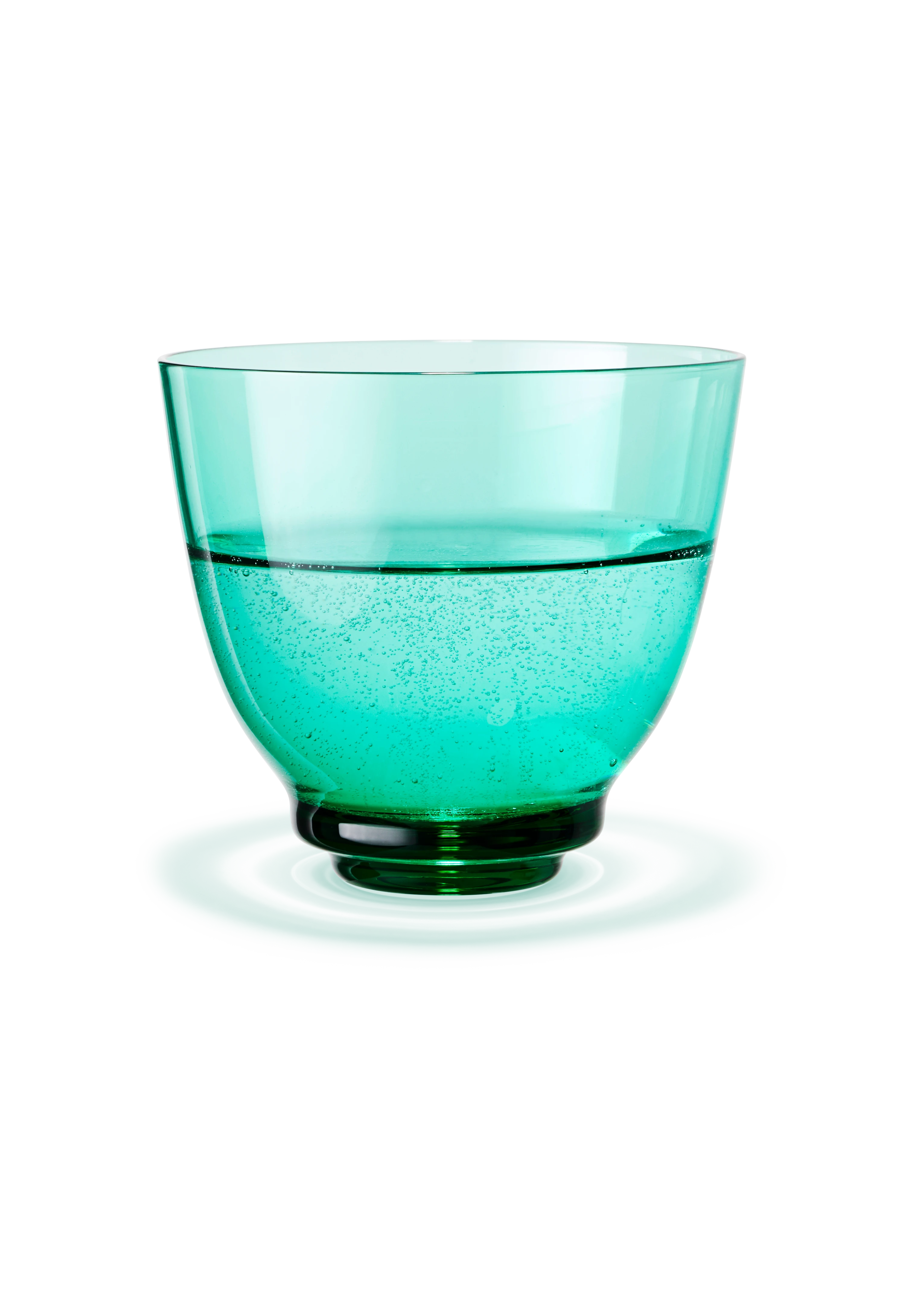 Vattenglas 35 cl från Holmegaard i färgen Emerald Green, tillverkad av Glas