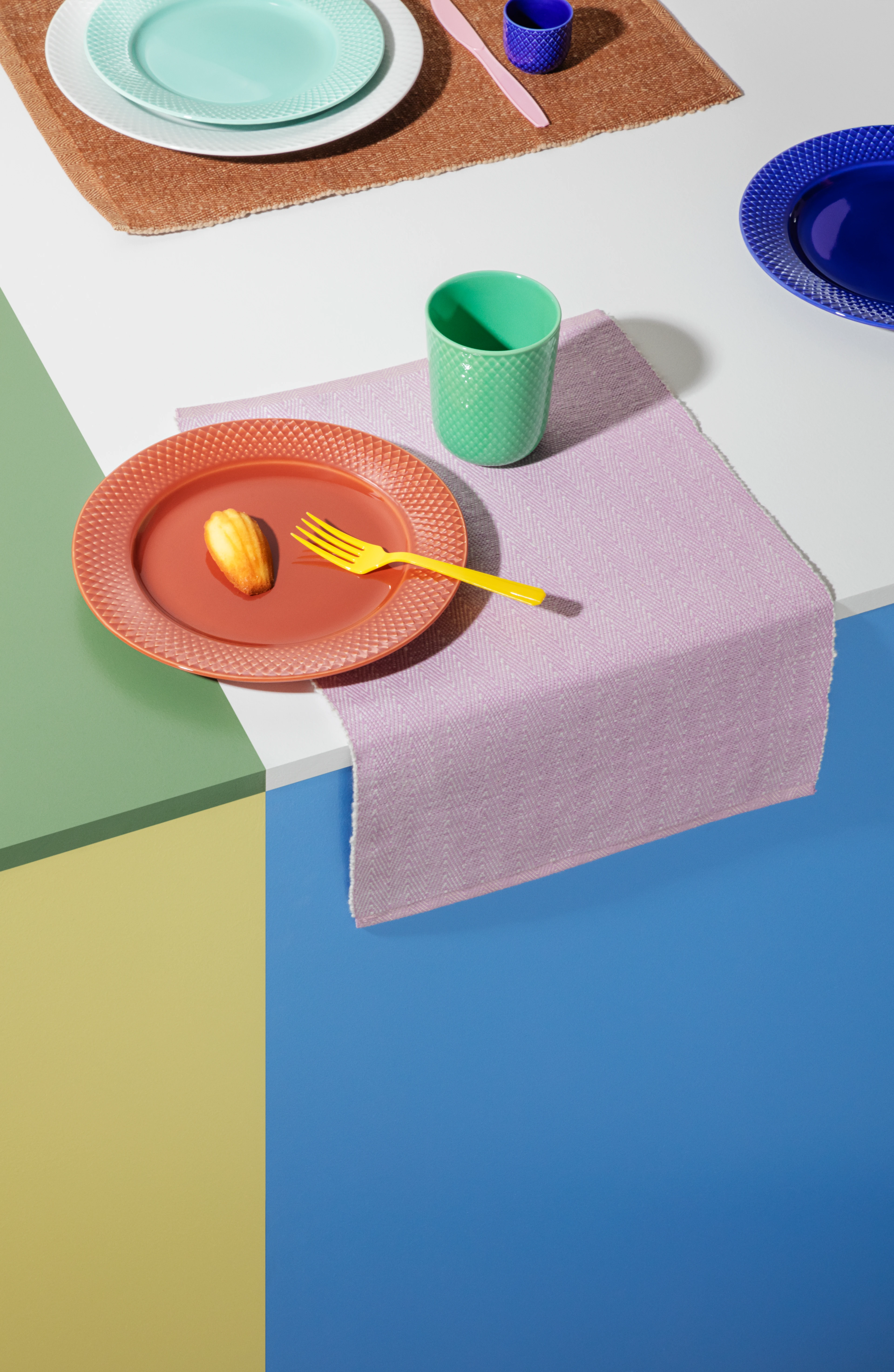 Dækkeserviet 43x30 cm fra Lyngby Porcelæn i farven Lilla, lavet af Bomuldsblanding