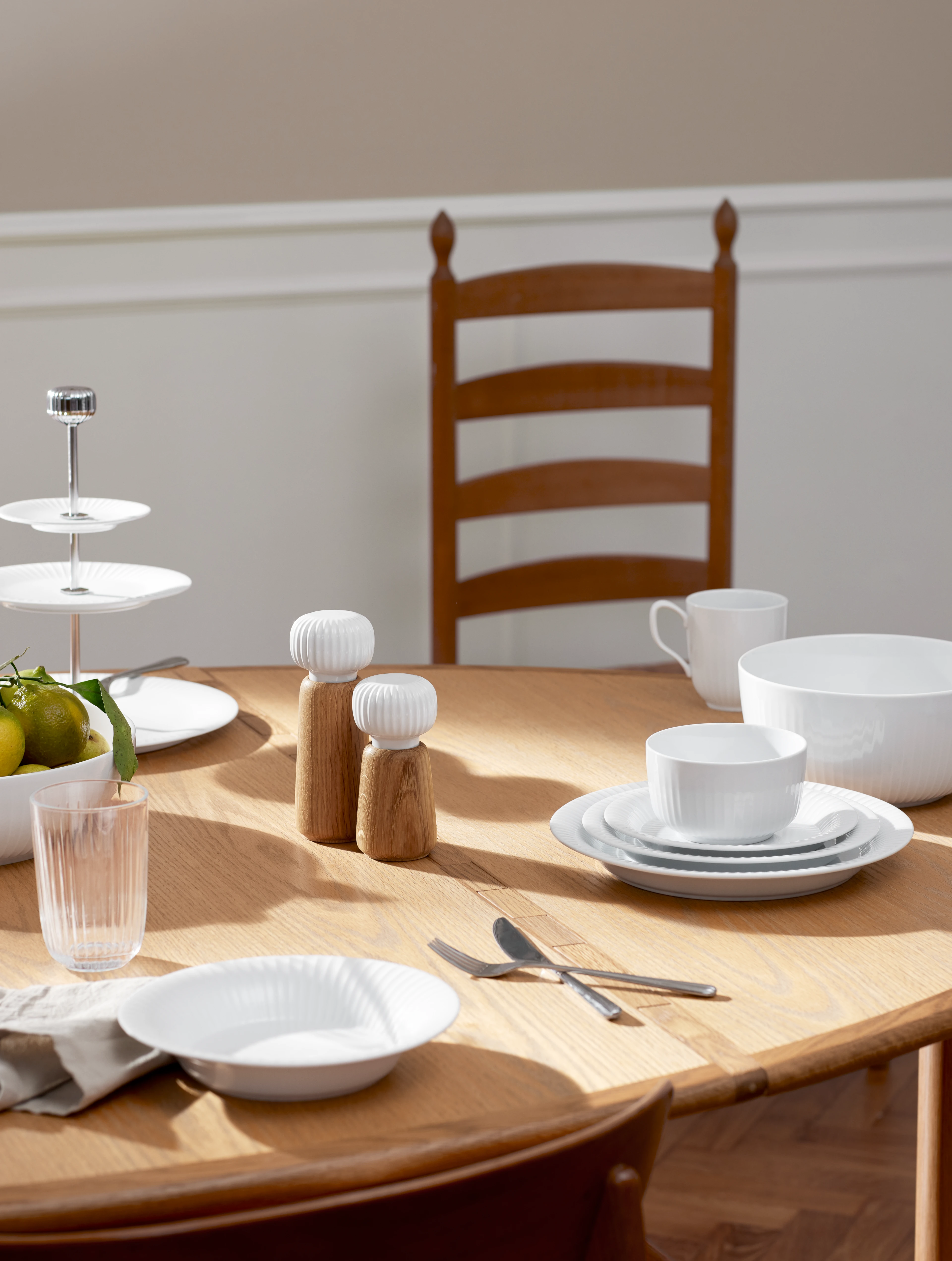 Mühle H18 cm von Kähler in der Farbe Weiss, hergestellt aus Keramik