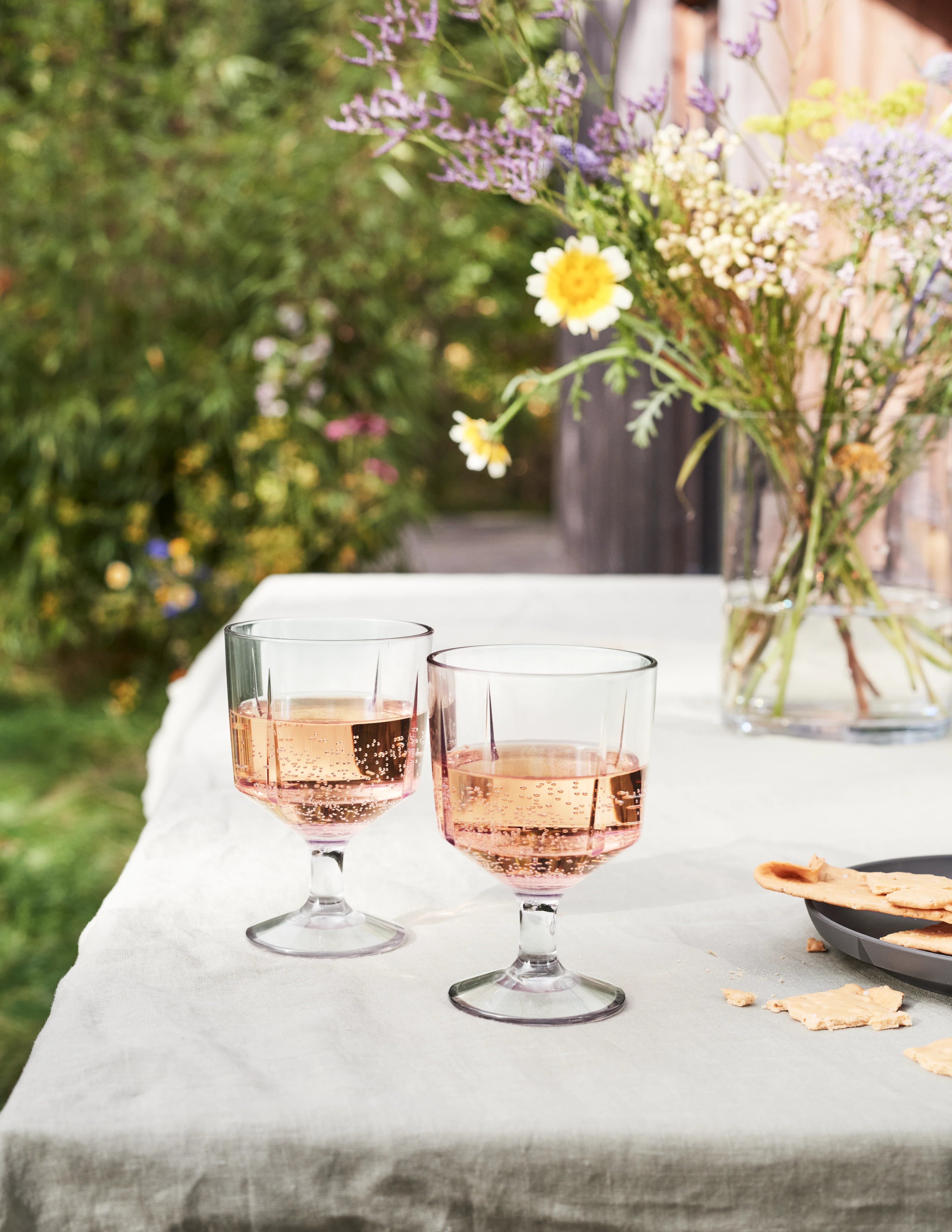 Wine Glass 26 cl 2 pcs. from Rosendahl in Clear color, made of Plastic