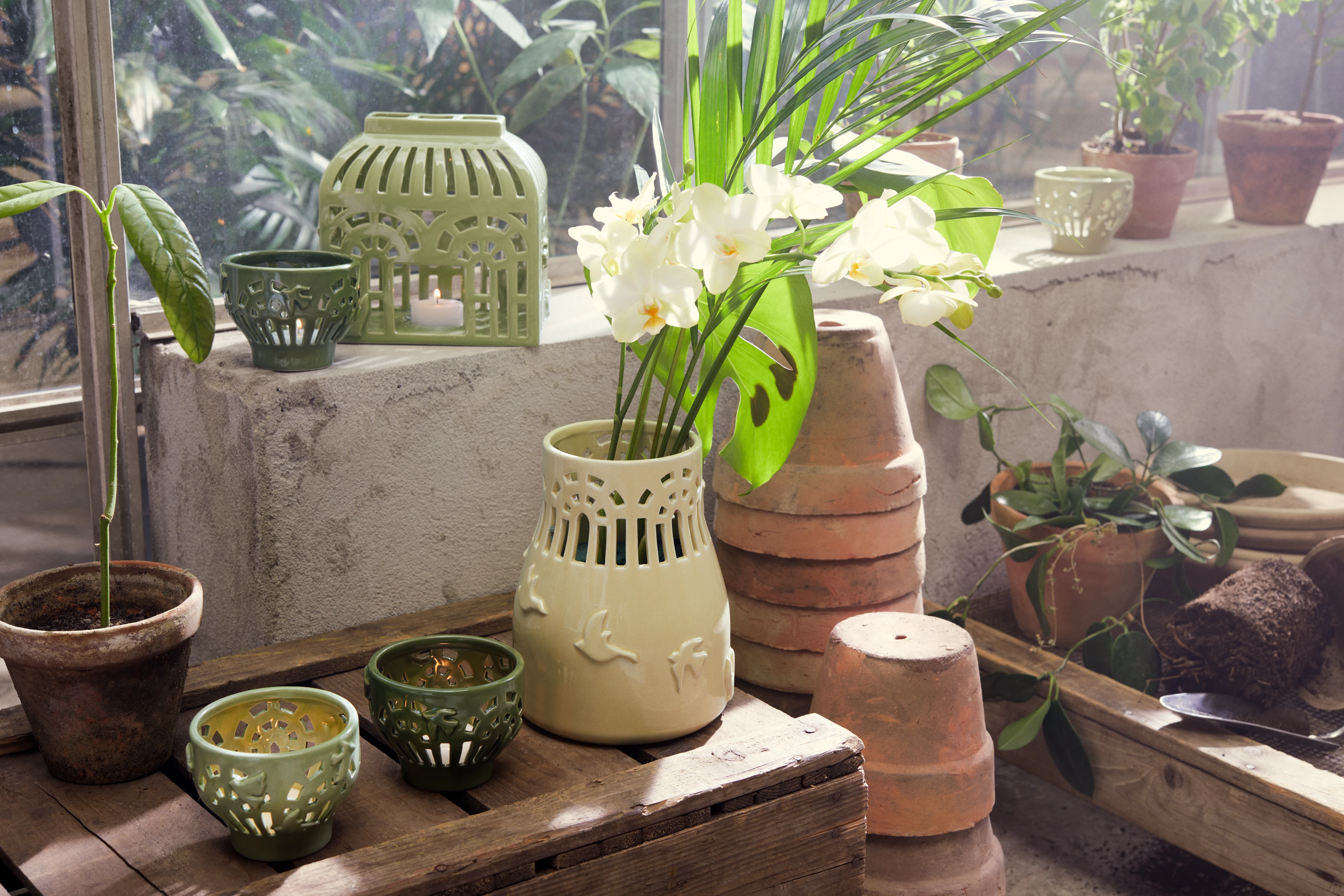 Teelichthalter Ø9.5 cm von Kähler in der Farbe Green garden, hergestellt aus Keramik