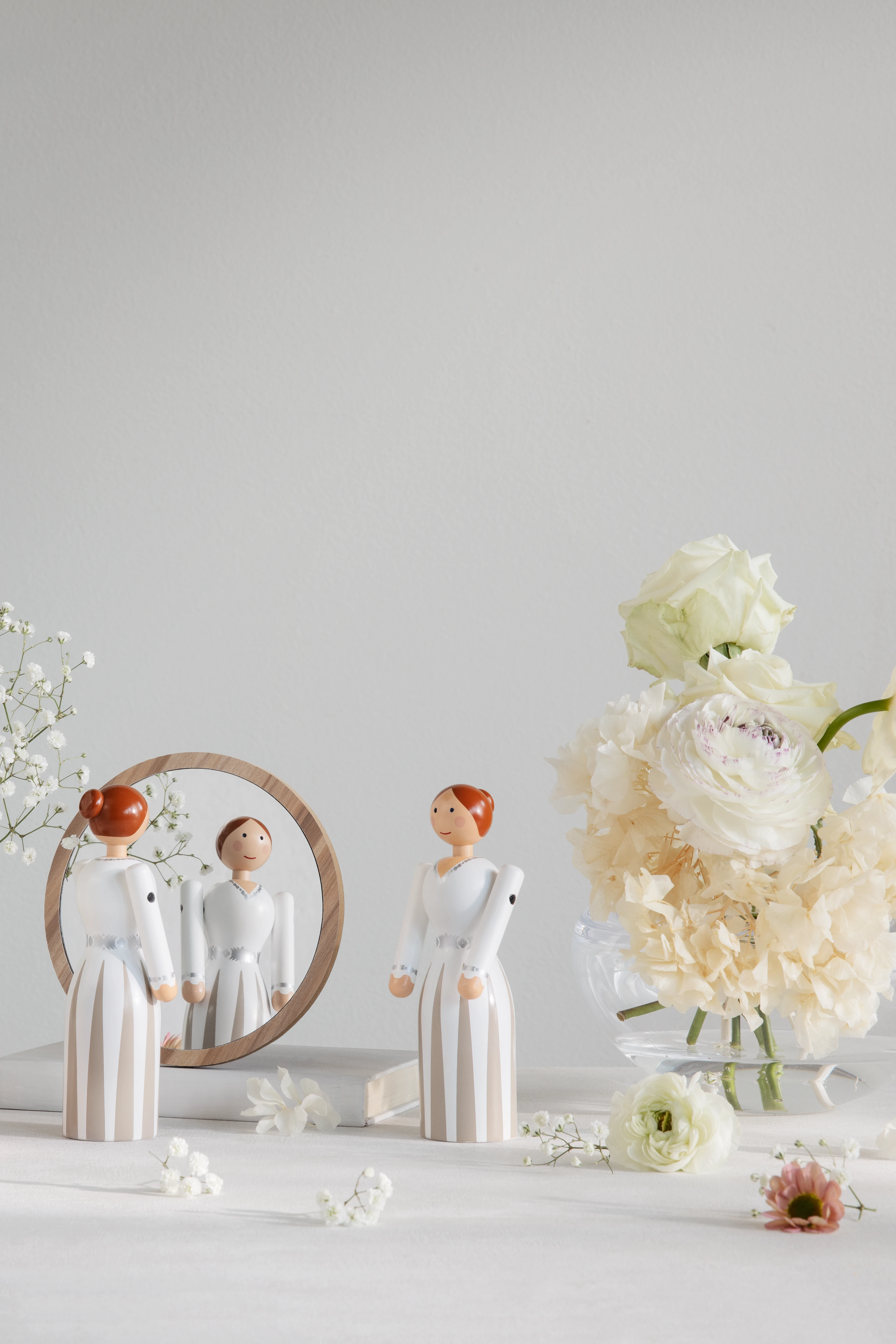 Bride H17 cm from Kay Bojesen in White color, made of Wood