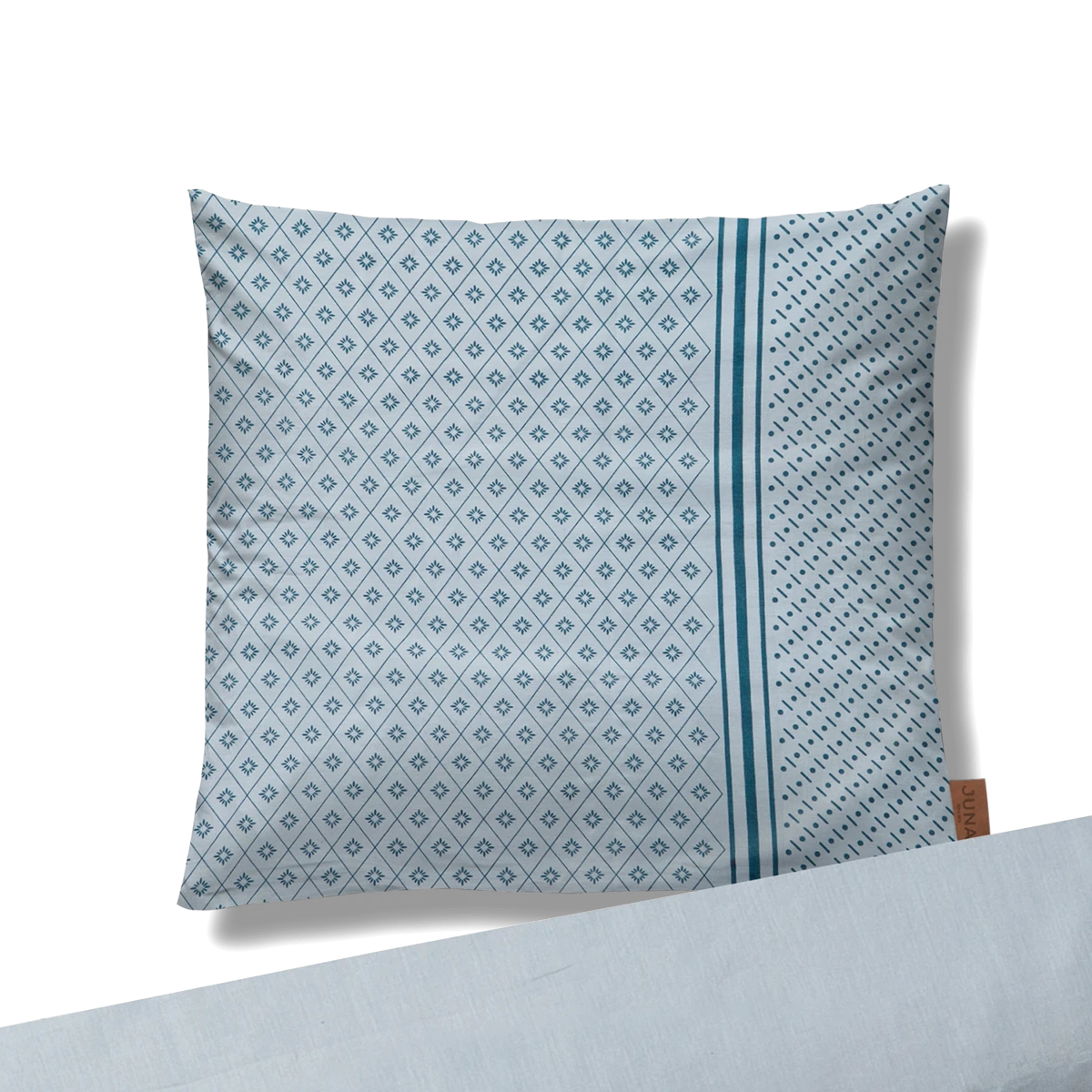 Pudebetræk 60x50 cm fra JUNA i farven Blå, lavet af Bomuld