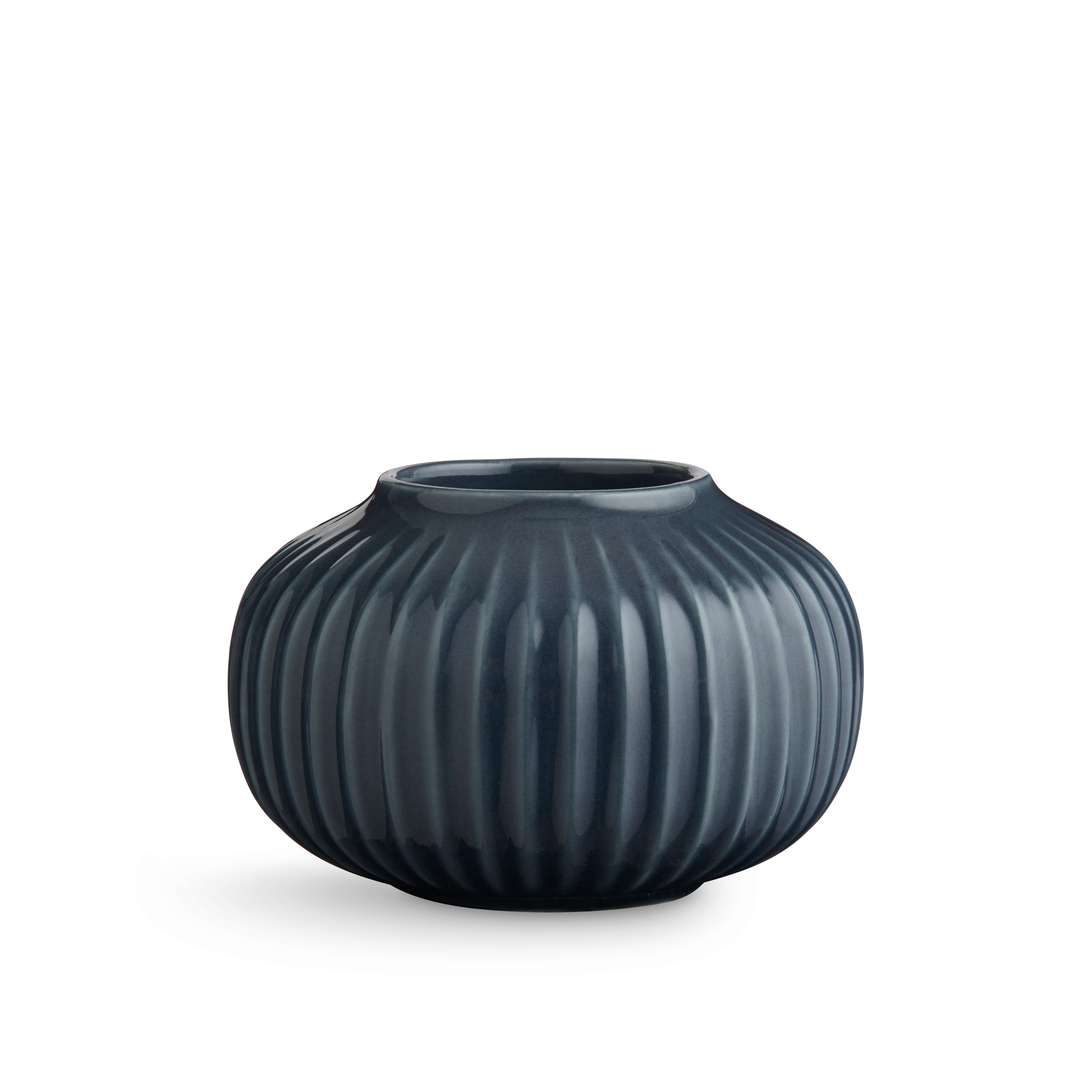 Teelichthalter Ø10 cm von Kähler in der Farbe Anthrazit Grau, hergestellt aus Keramik