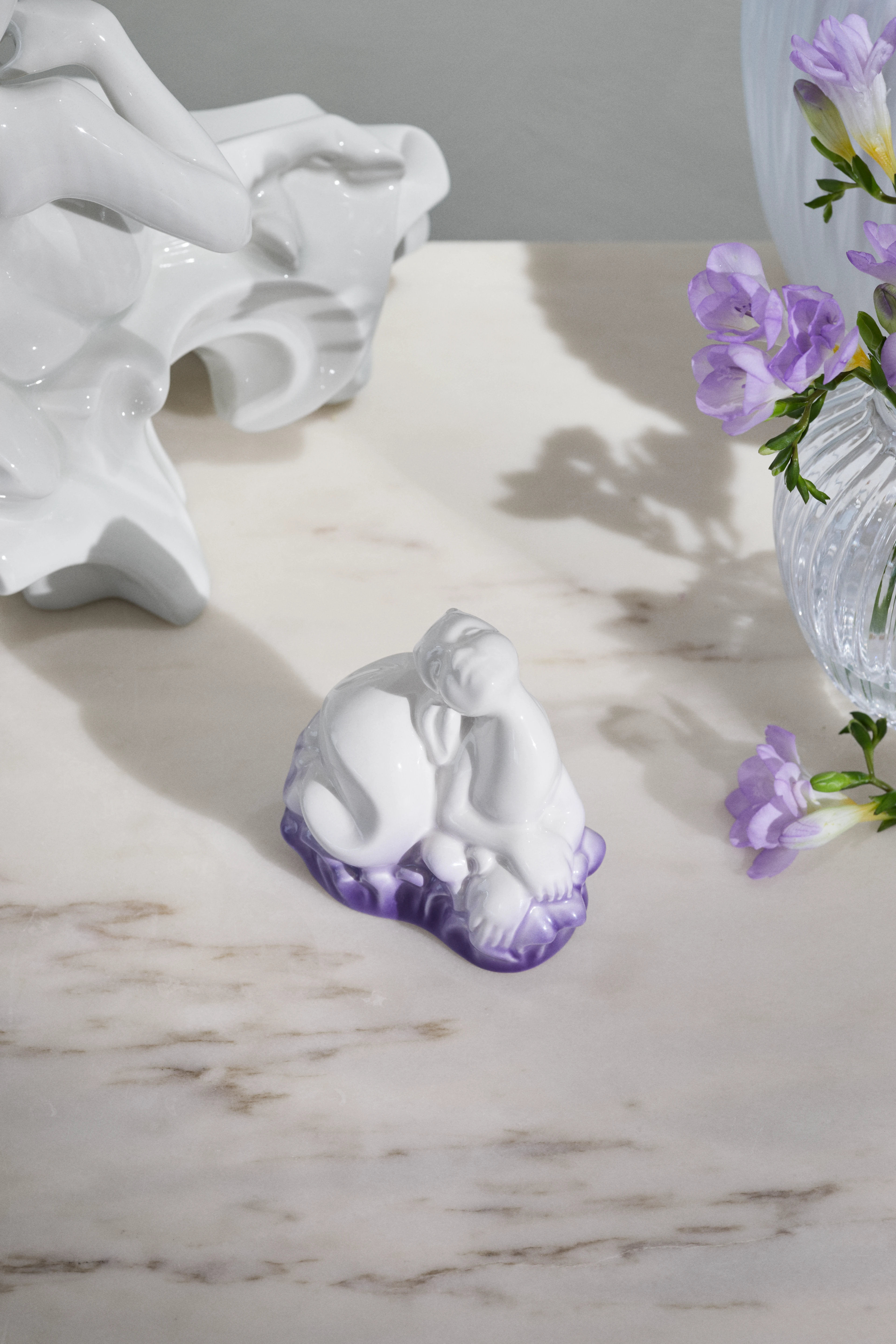 The Quietness från Kähler i färgen Lila, tillverkad av Keramik