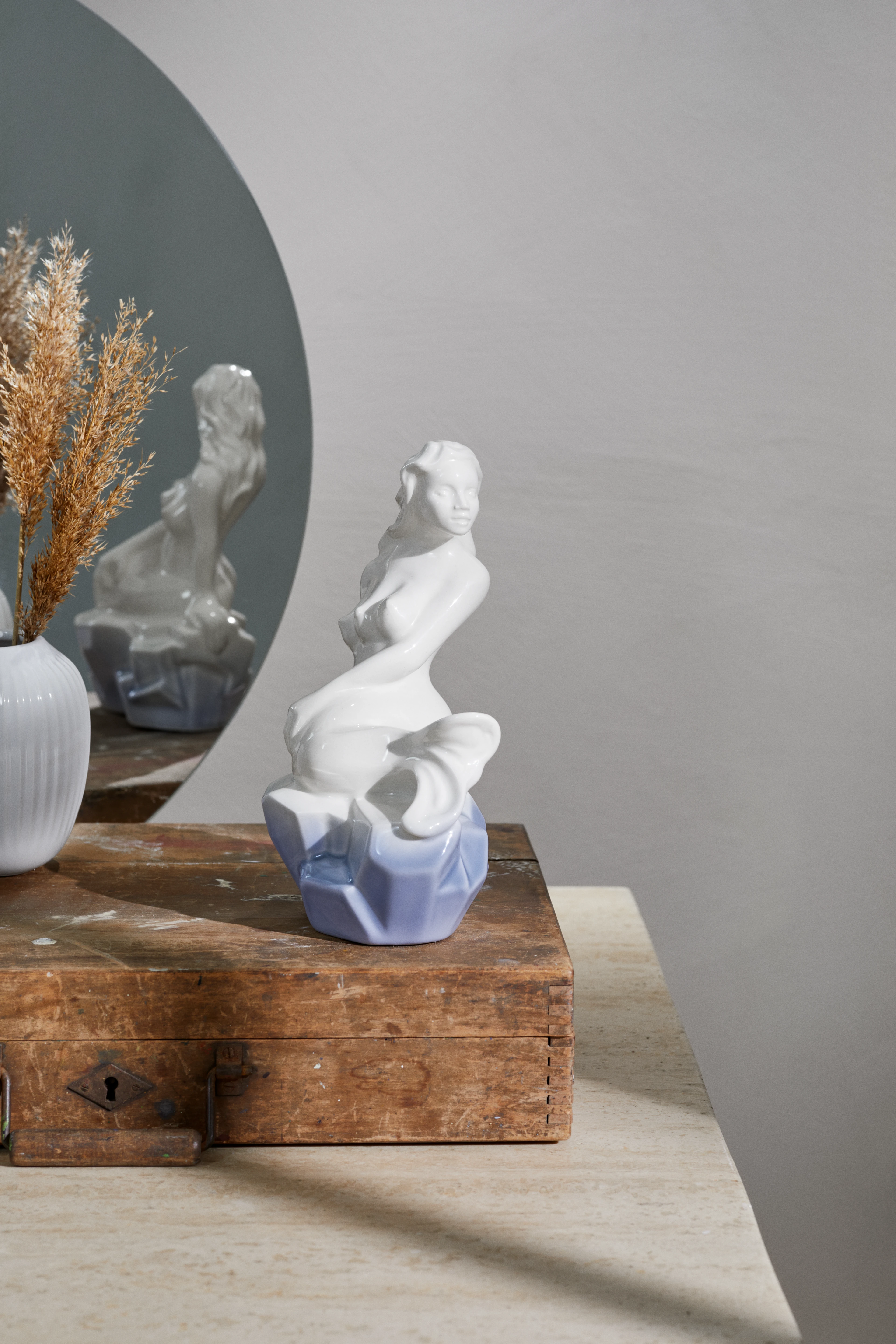 The Ambitious from Kähler  in Blue color, made of Ceramics