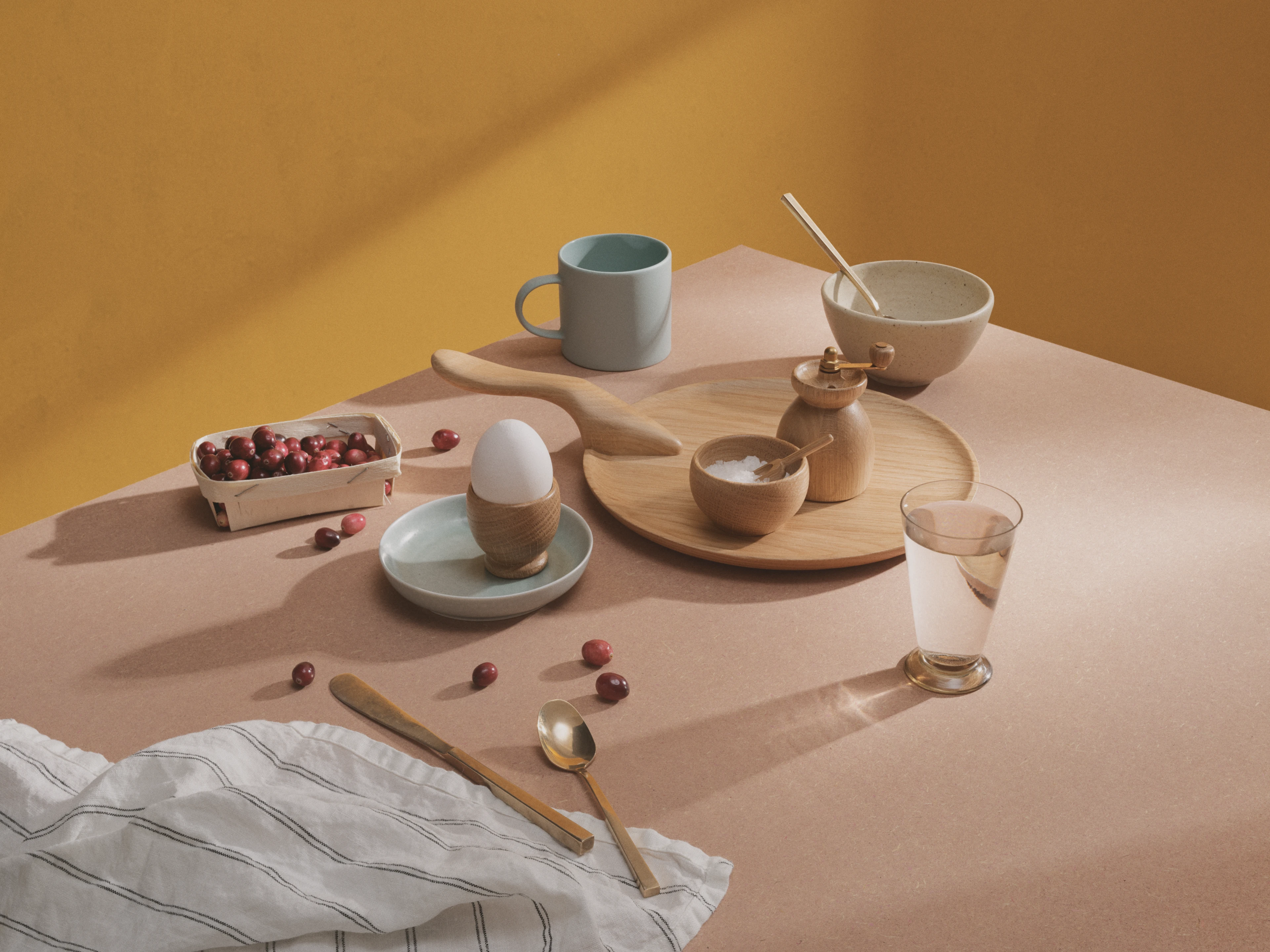 Äggkopp Ø5.5 cm 2 st. från Kay Bojesen i färgen Ek, tillverkad av Trä