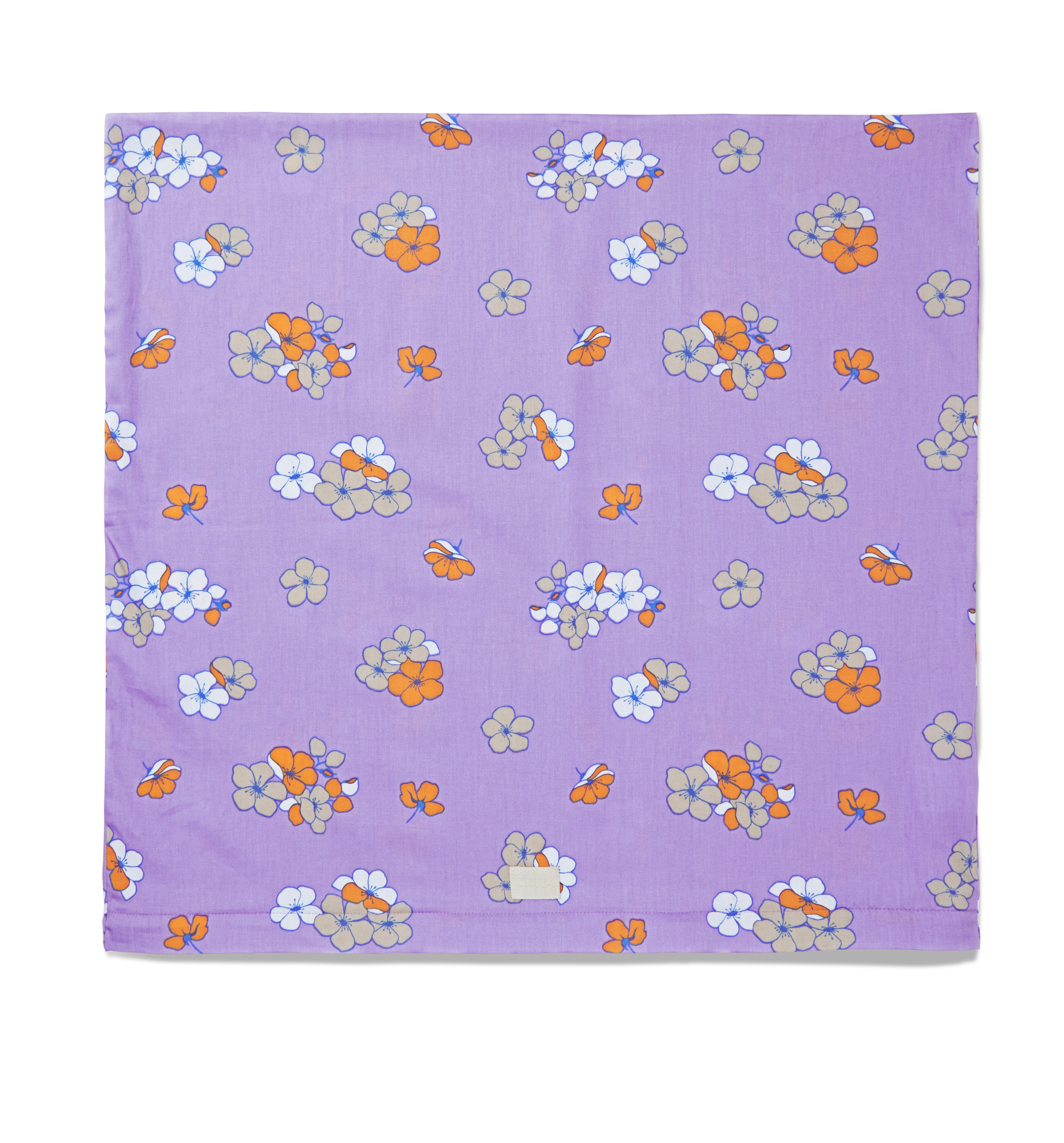 Örngott 63x60 cm från JUNA i färgen Lavender, tillverkad av Bomullsatin