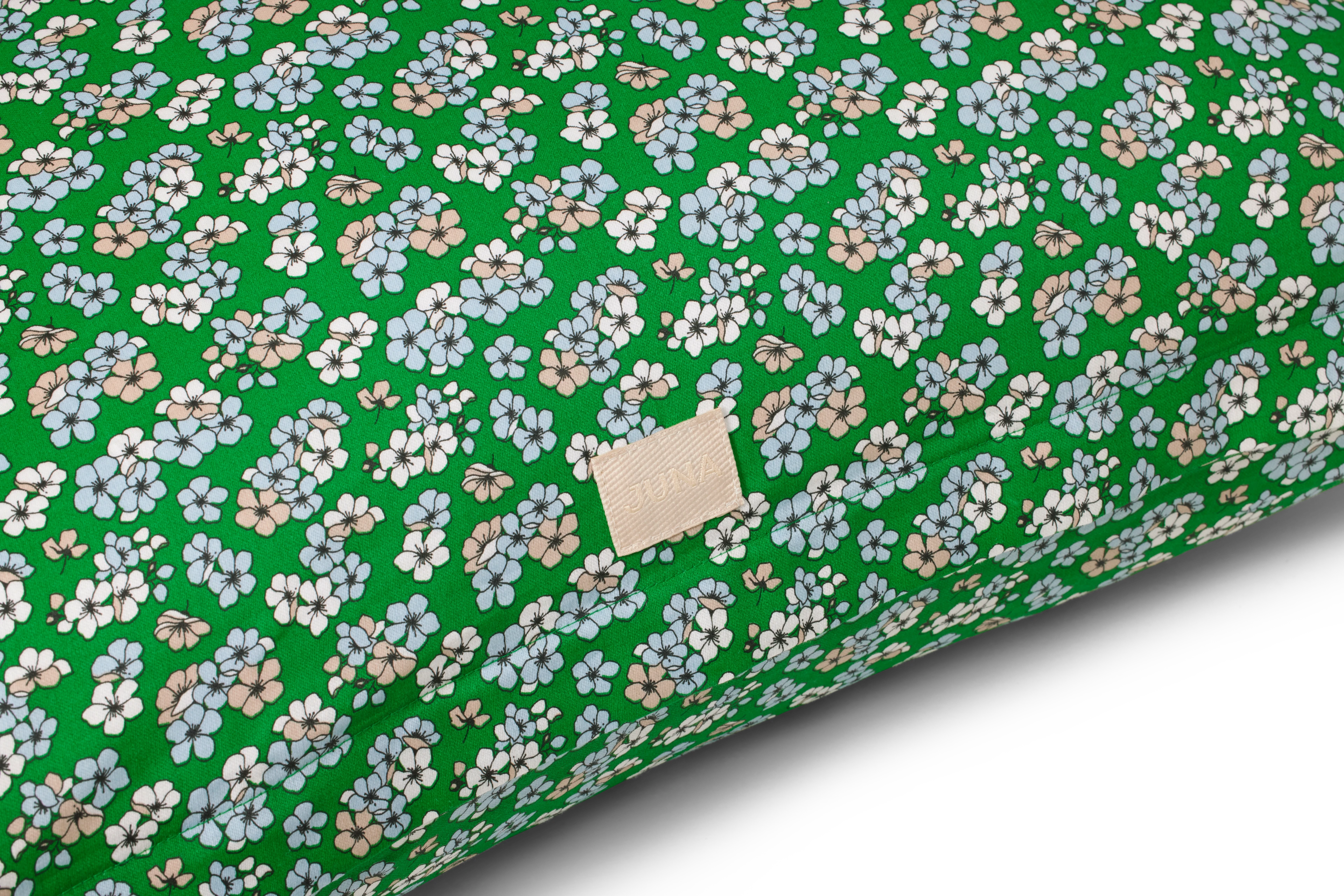 Putetrekk 63x60 cm fra JUNA i fargen Grønn, laget av Bomullsateng