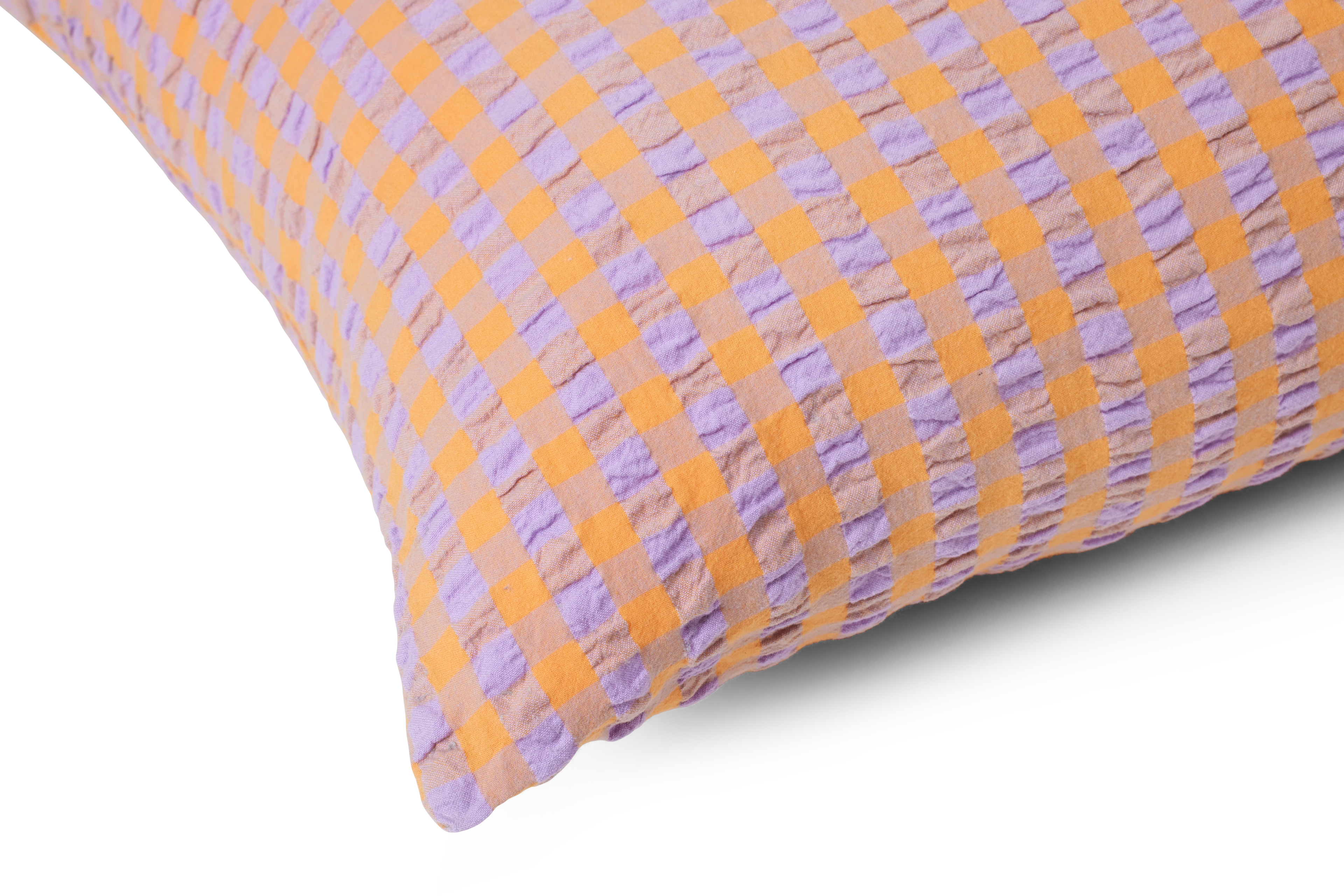 Örngott 60x50 cm från JUNA i färgen Lavender/Persika, tillverkad av Bomull