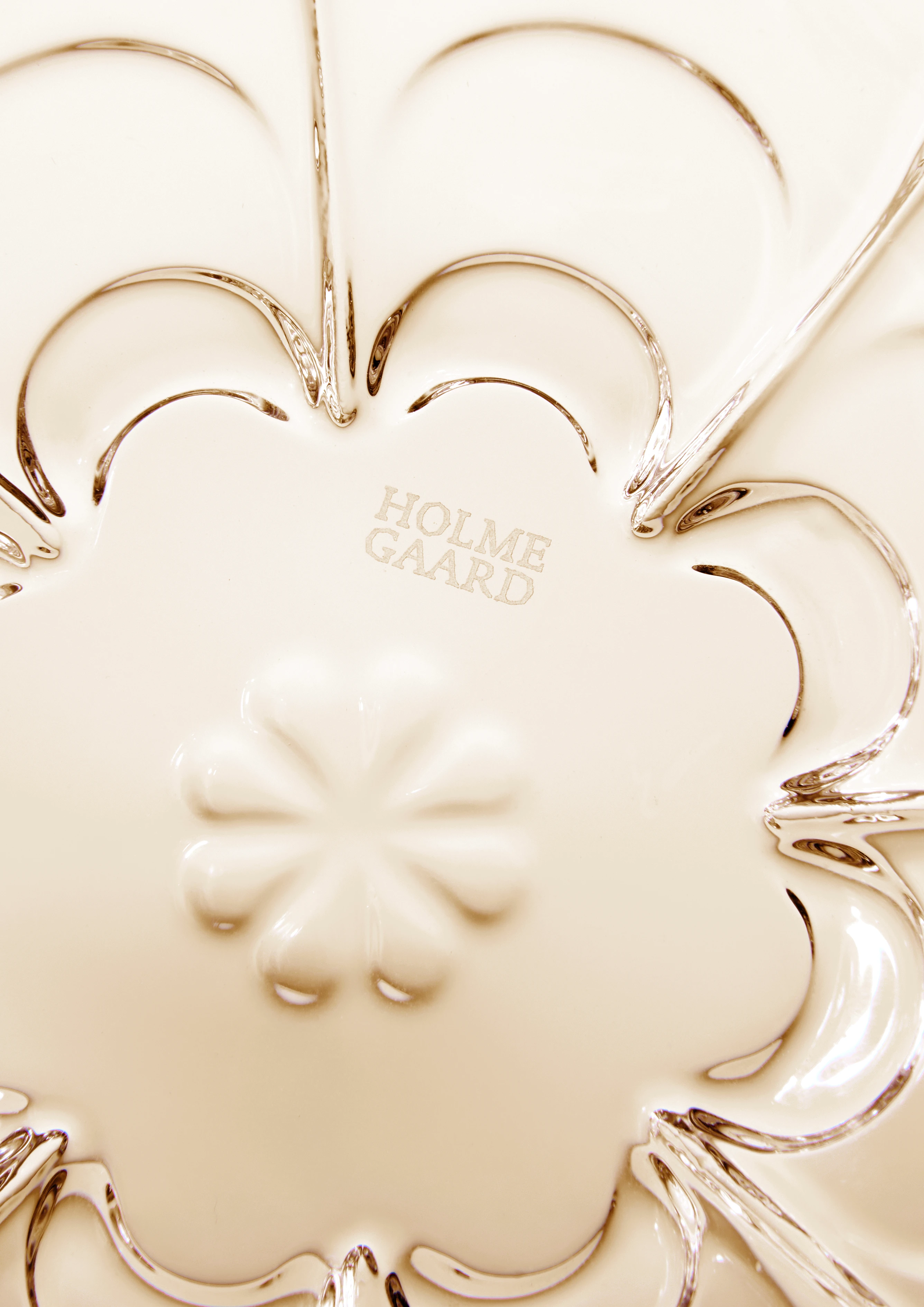 Schale Ø13 cm 2 Stck. von Holmegaard in der Farbe Toffee Rose, hergestellt aus Glas