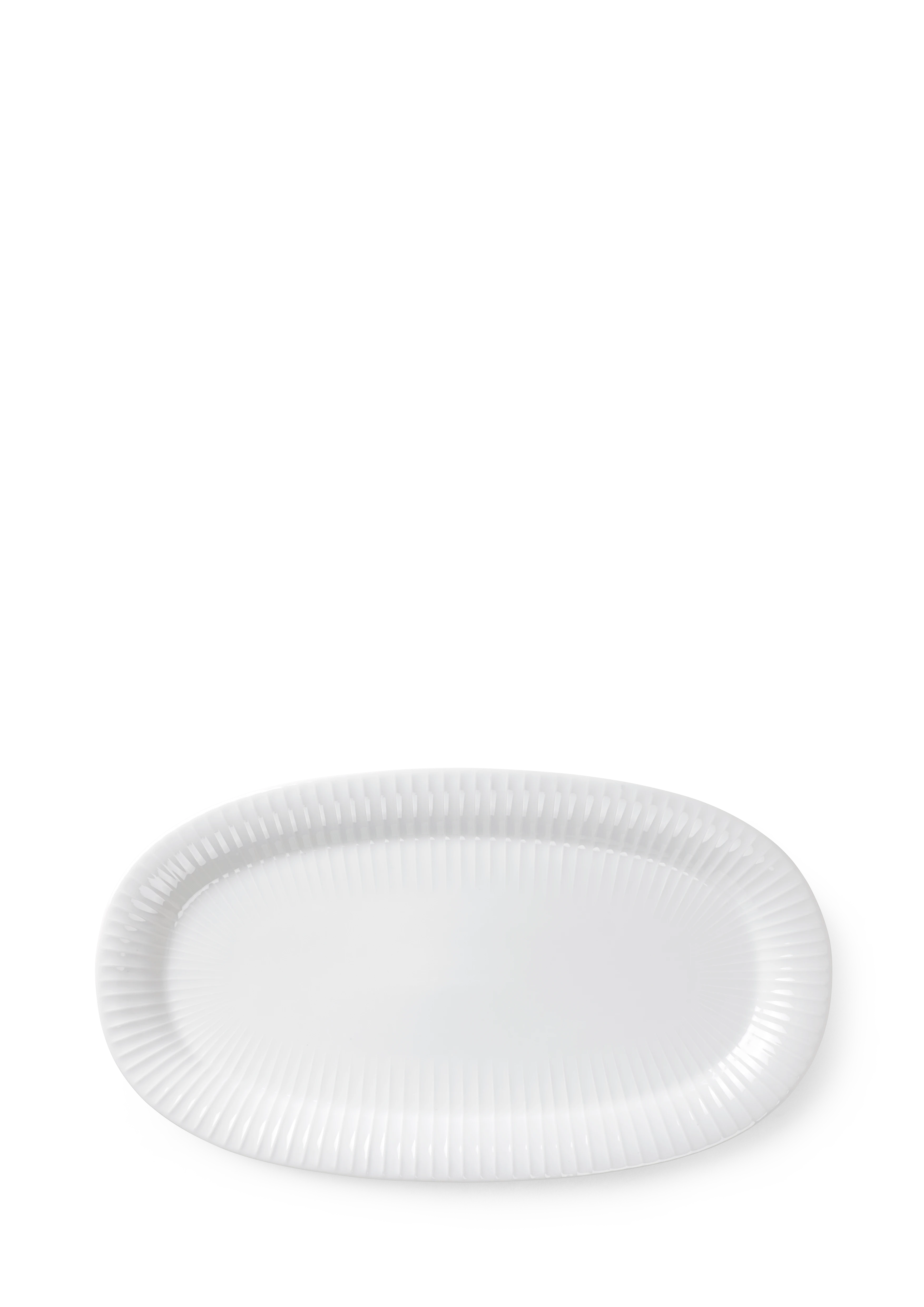 Oval serveringsfat 40x22.5 cm från Kähler i färgen Vit, tillverkad av Keramik
