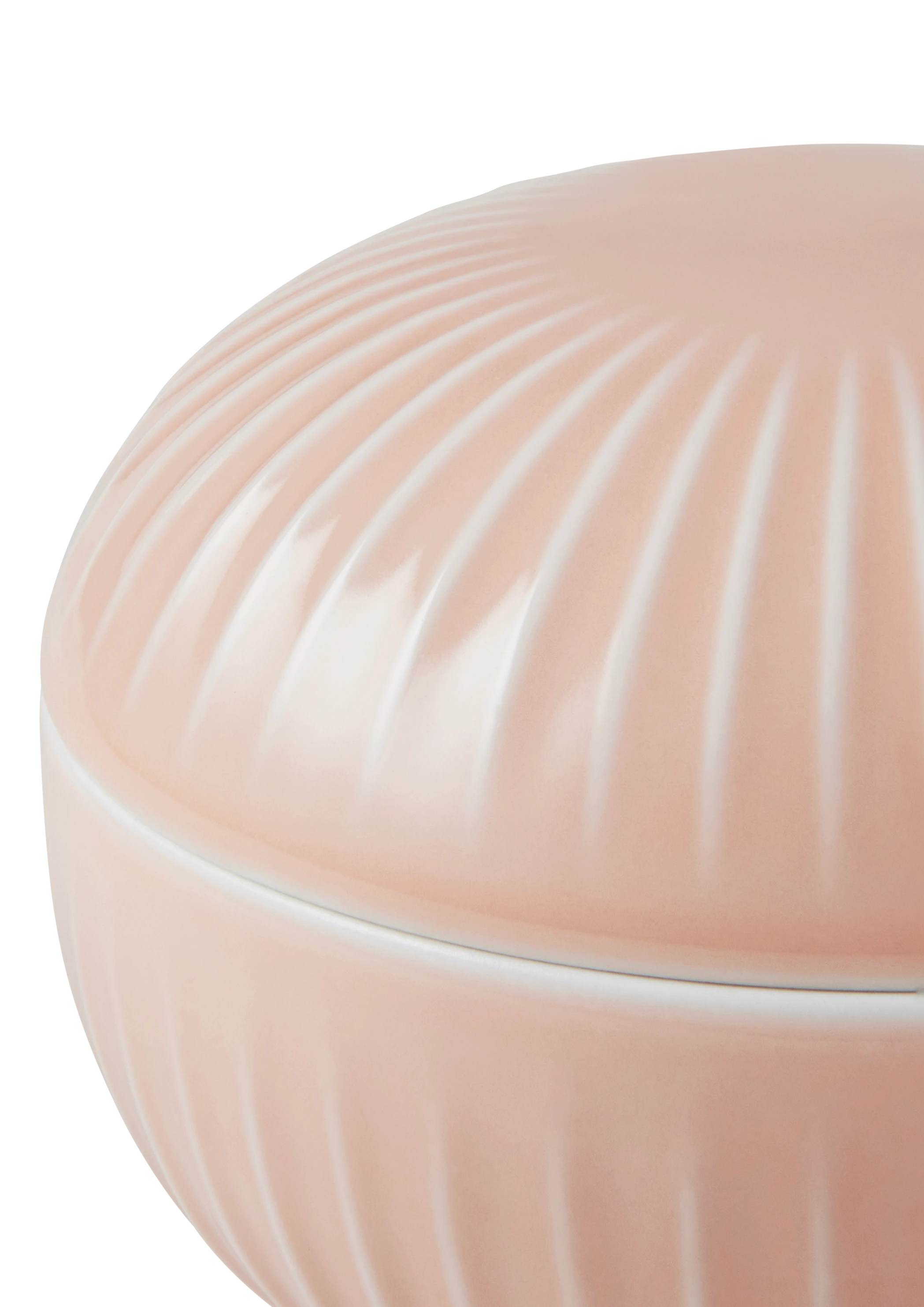 Bonbonnier Ø12 cm fra Kähler i fargen Nude, laget av Keramikk