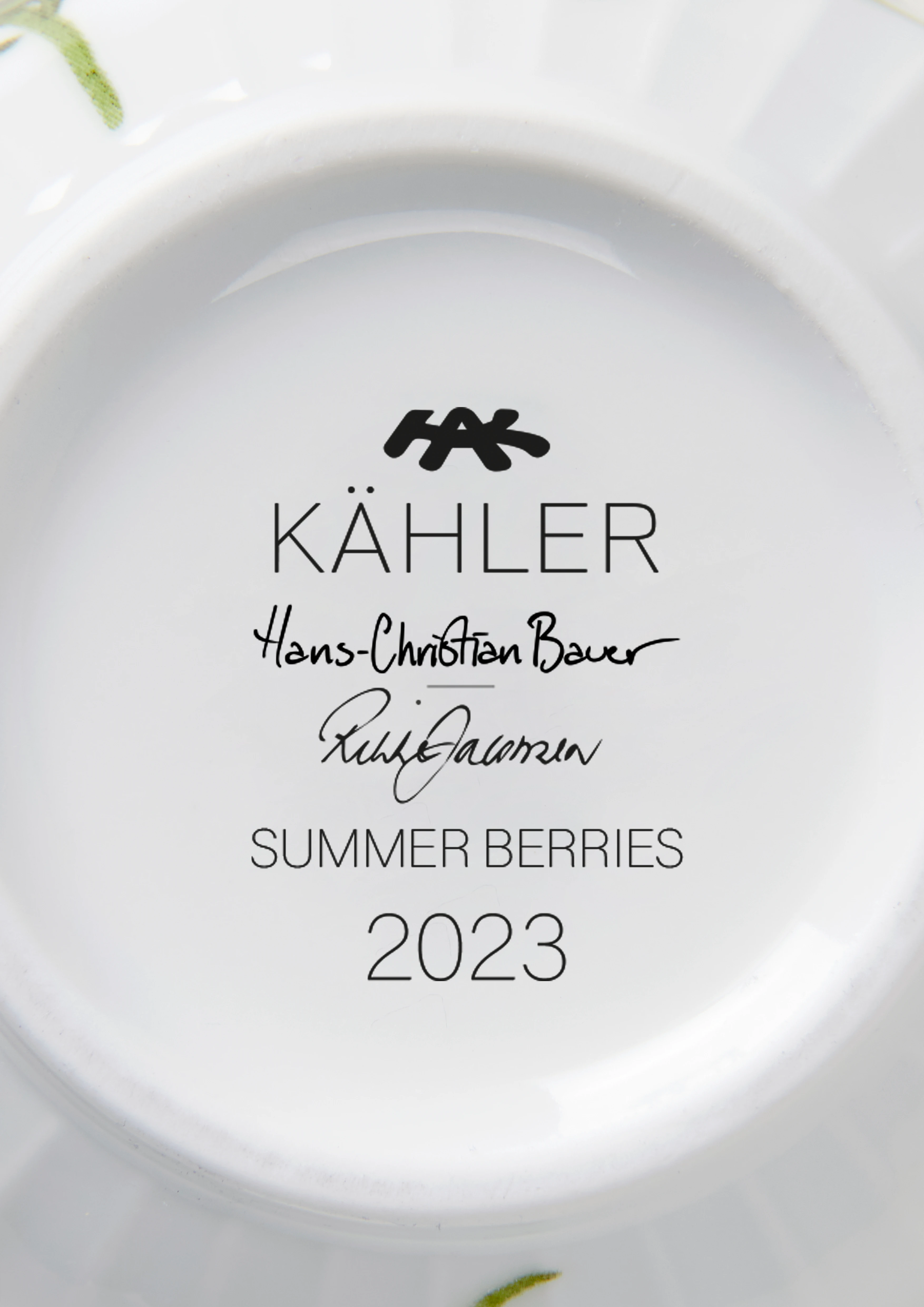 Mug 33 cl from Kähler  in Summer Berries color, made of Ceramics